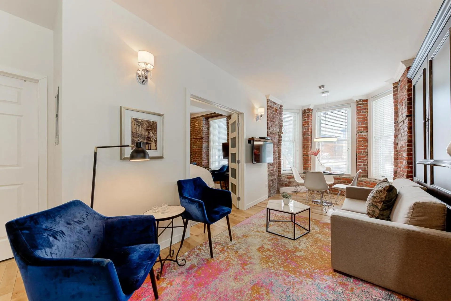 Living room in Le 555 Grande allée