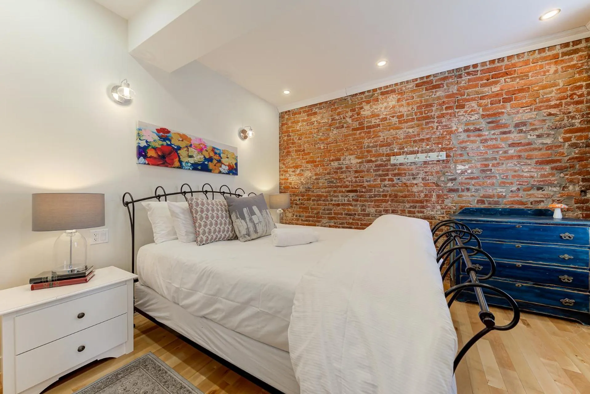 Bed in Le 555 Grande allée