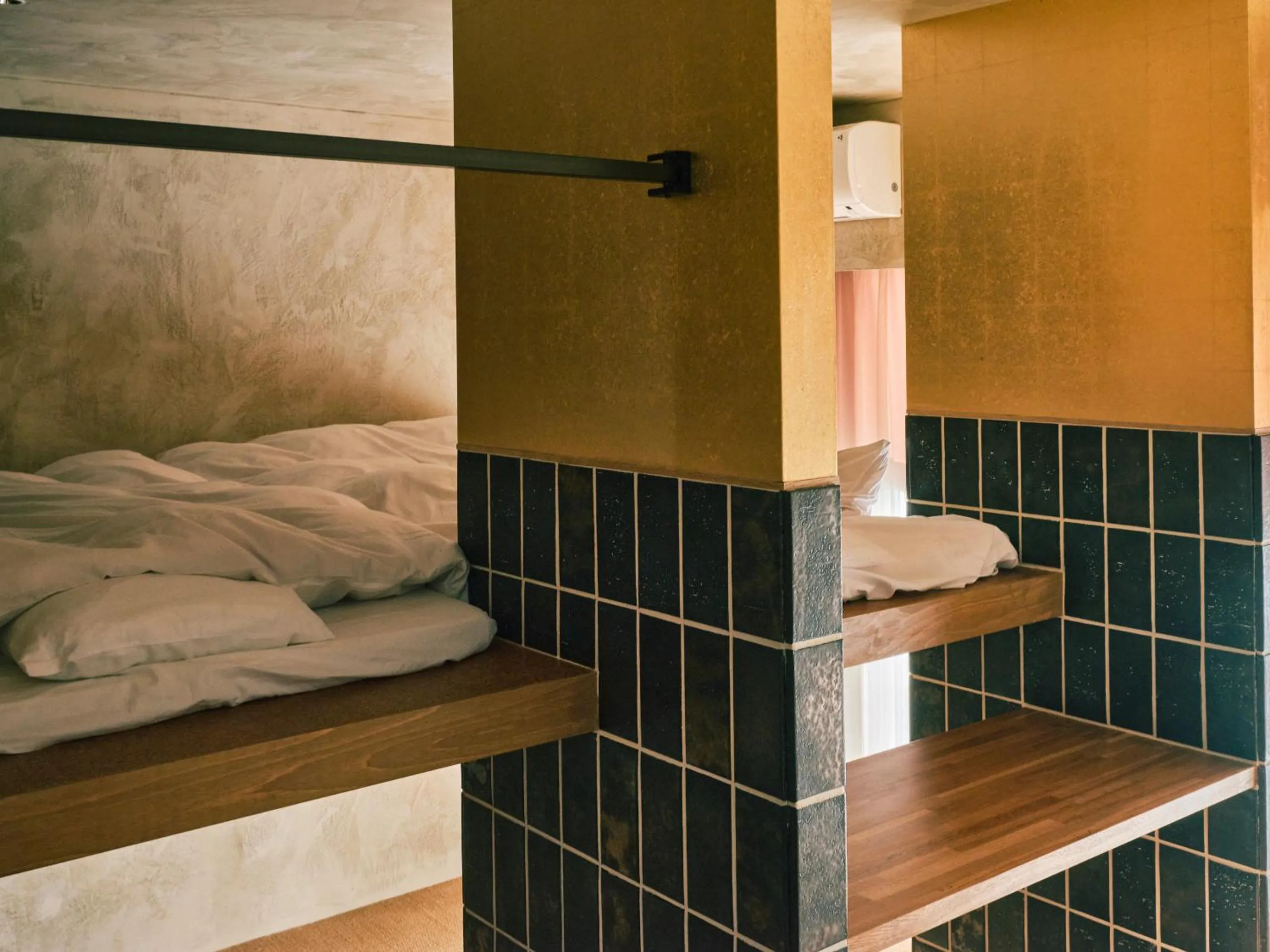 Bed in Seven Stories