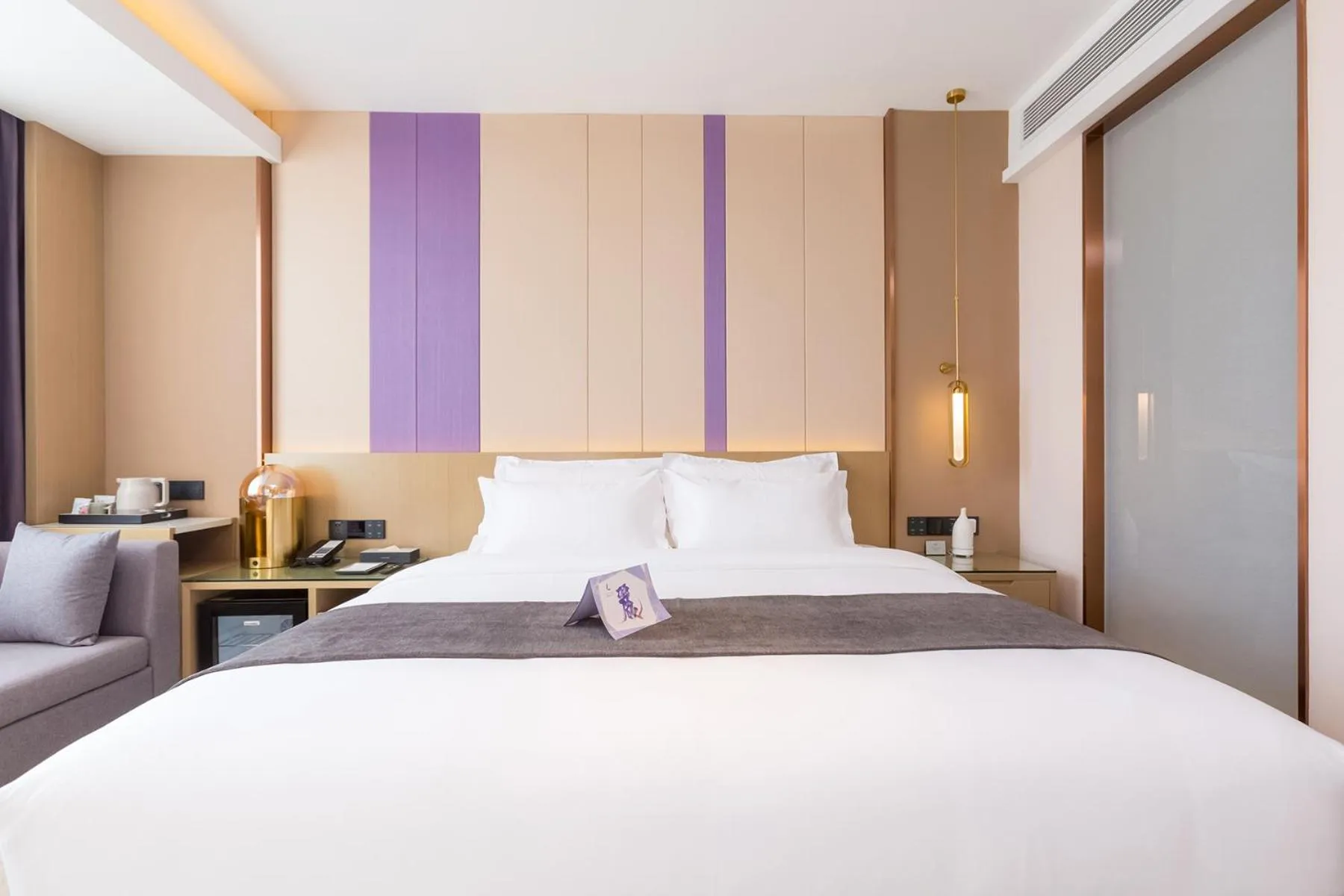 Bed in Lavande Hotel Beijing Capital Airport National Exhibition Branch