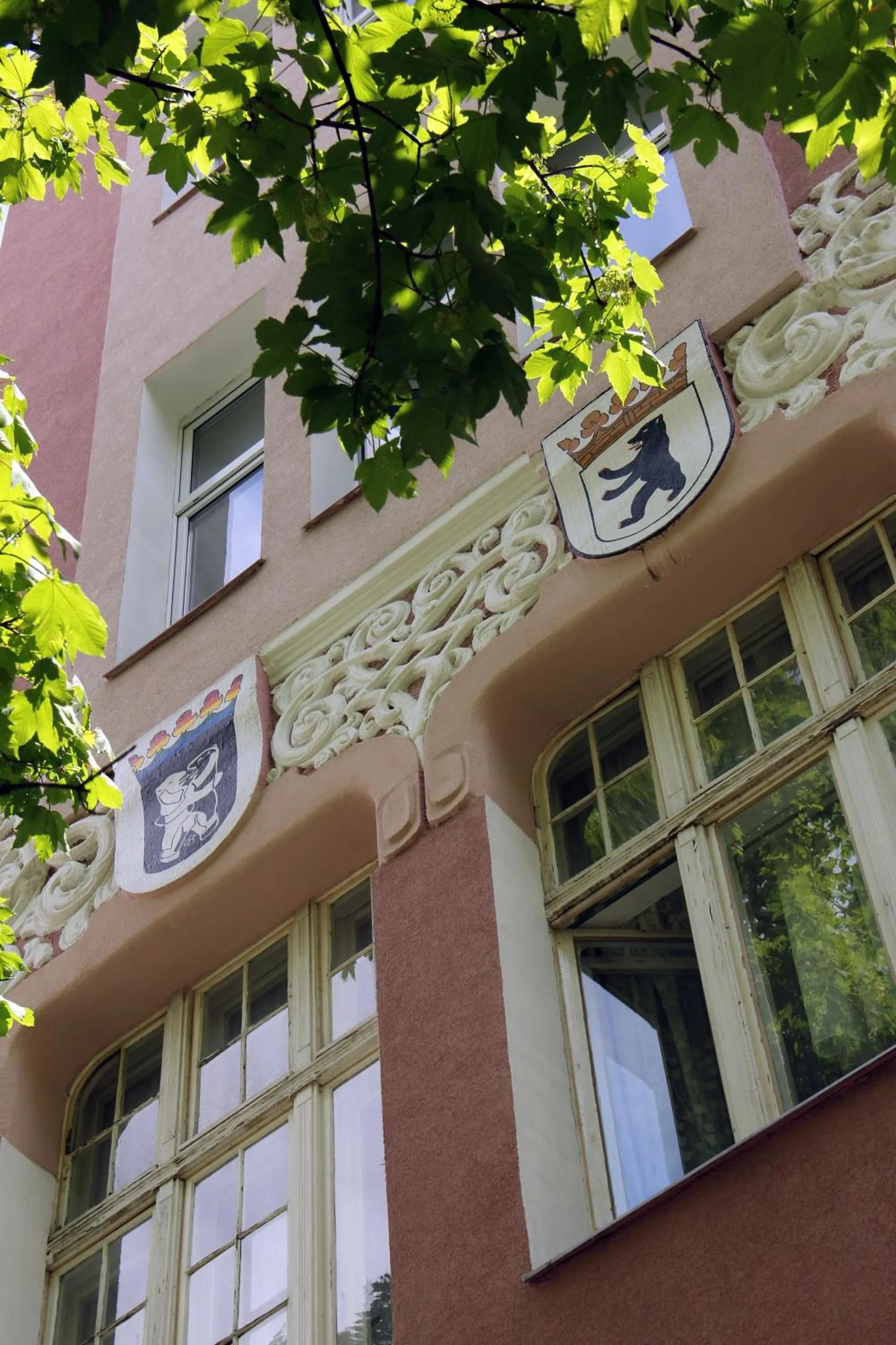 Facade/entrance in ArtHotel Connection