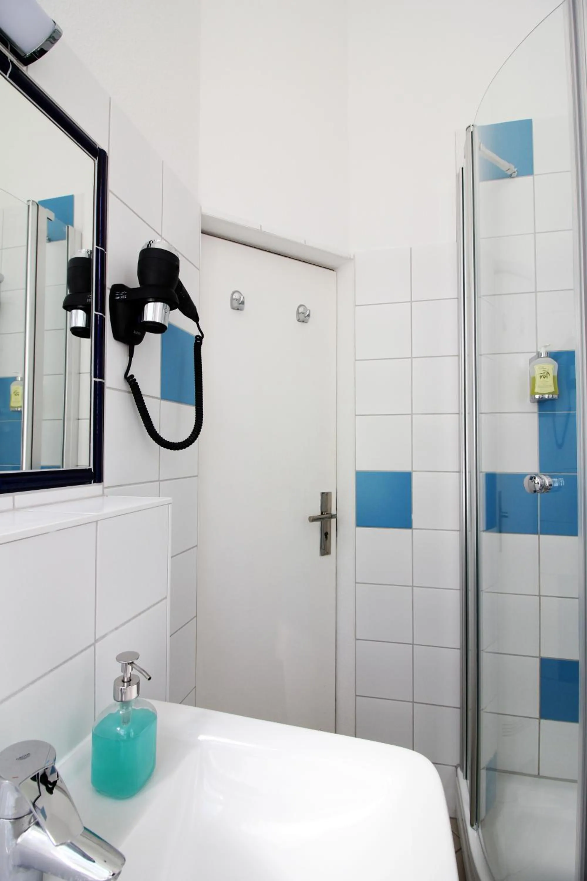 Bathroom in ArtHotel Connection