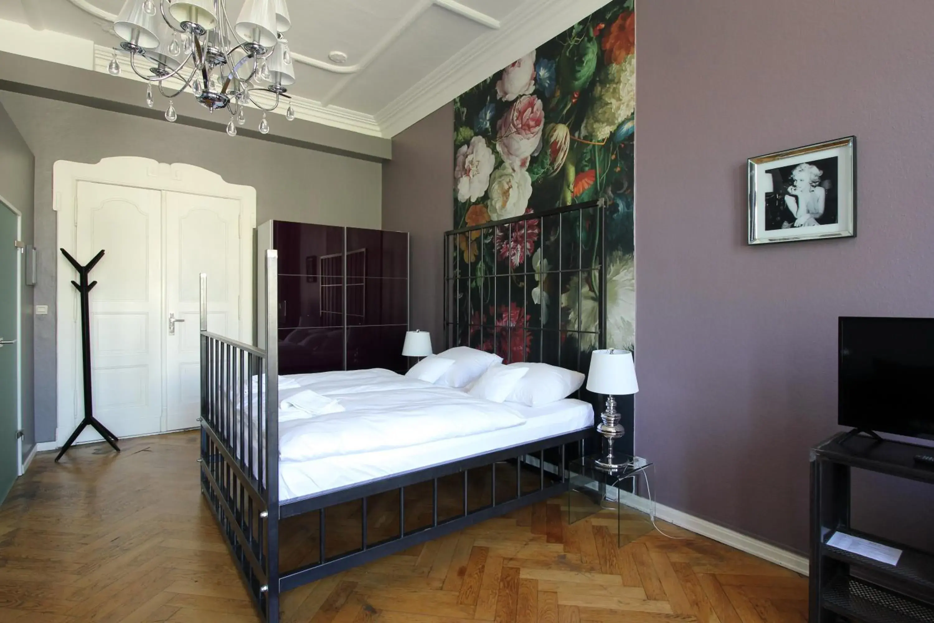 Photo of the whole room, Bed in ArtHotel Connection Photo of the whole room, Bed in ArtHotel Connection