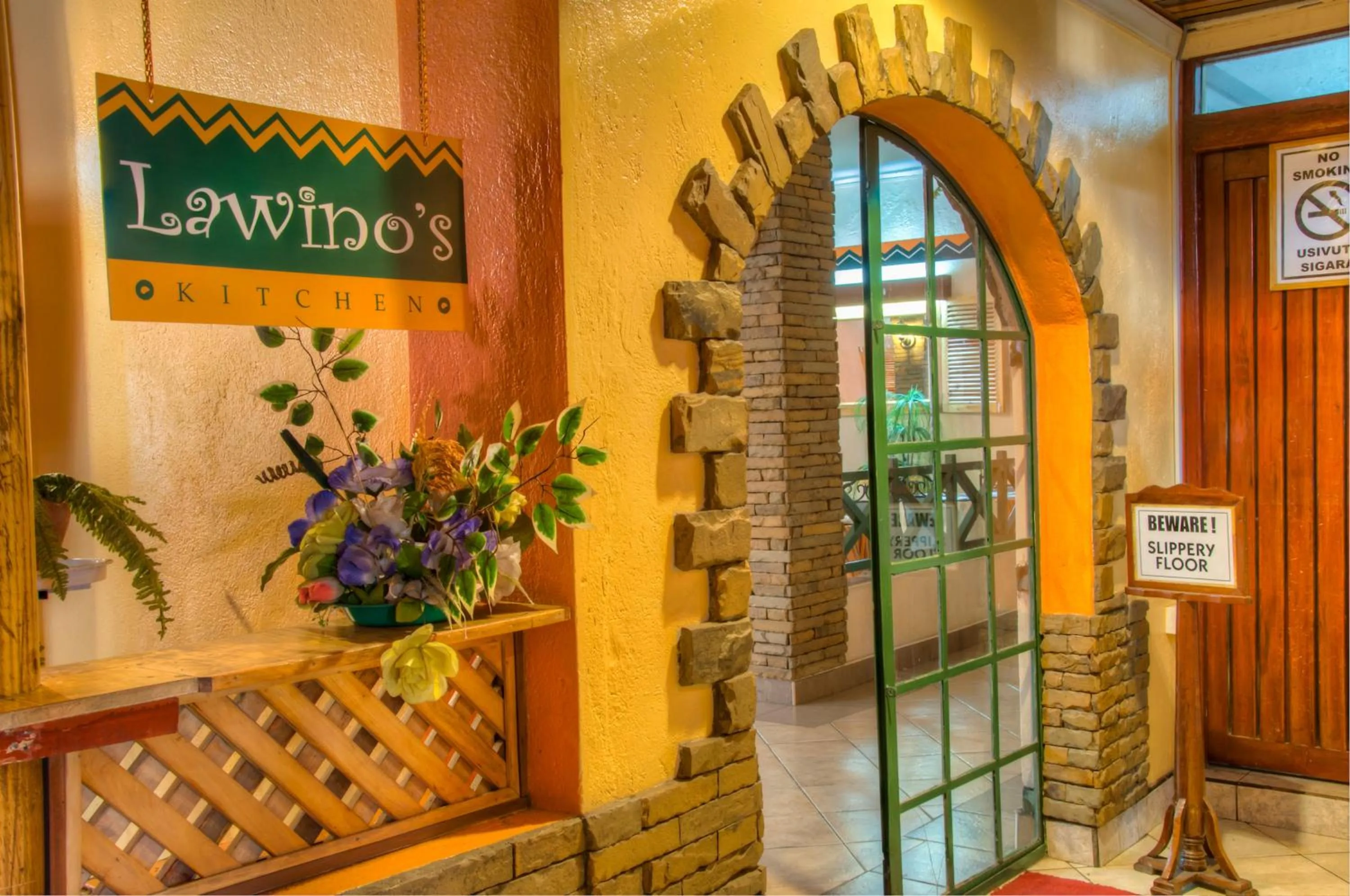 Restaurant/places to eat in Kahama Hotel Nairobi