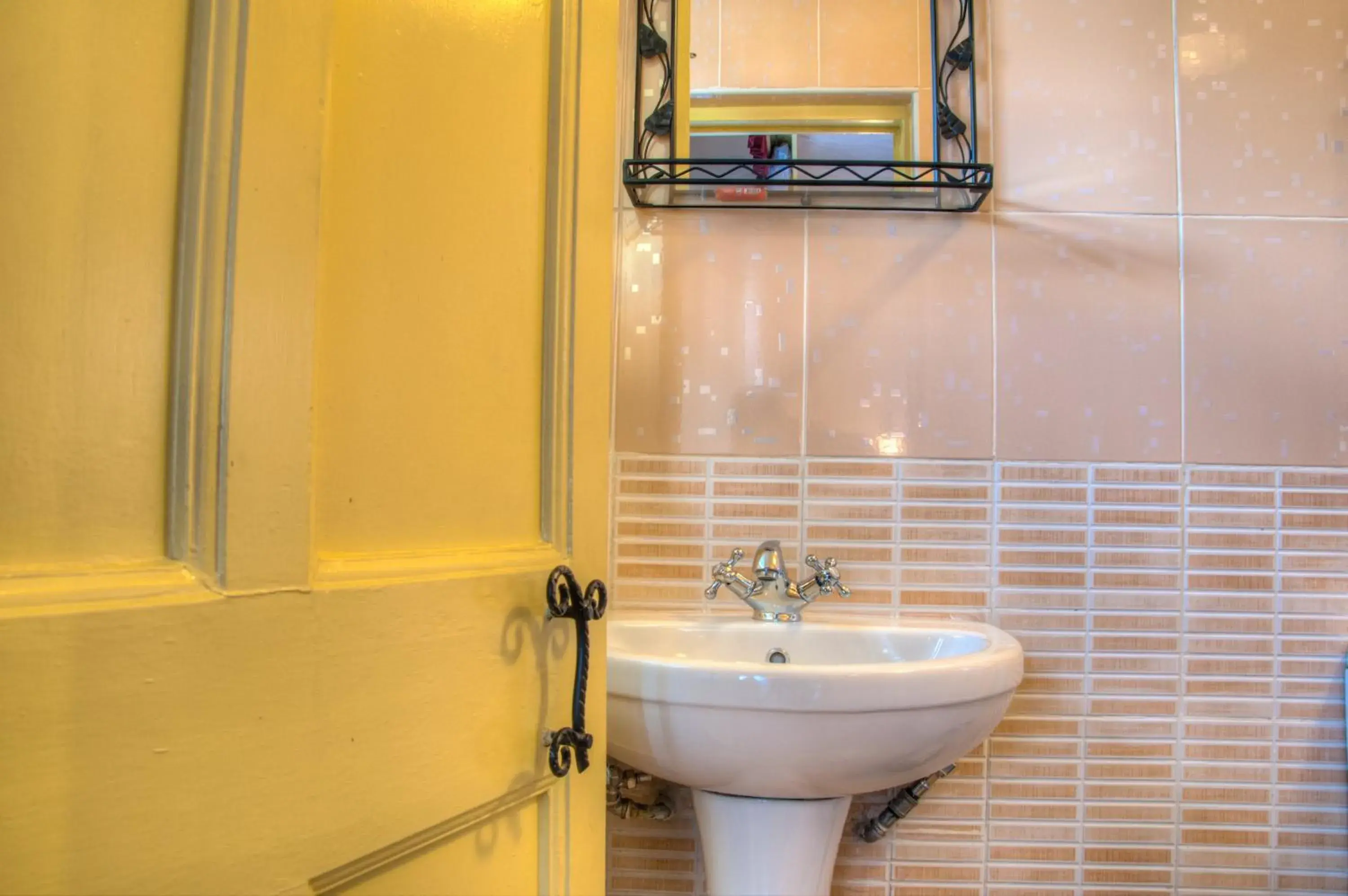 Deluxe Room in Kahama Hotel Nairobi Deluxe Room in Kahama Hotel Nairobi