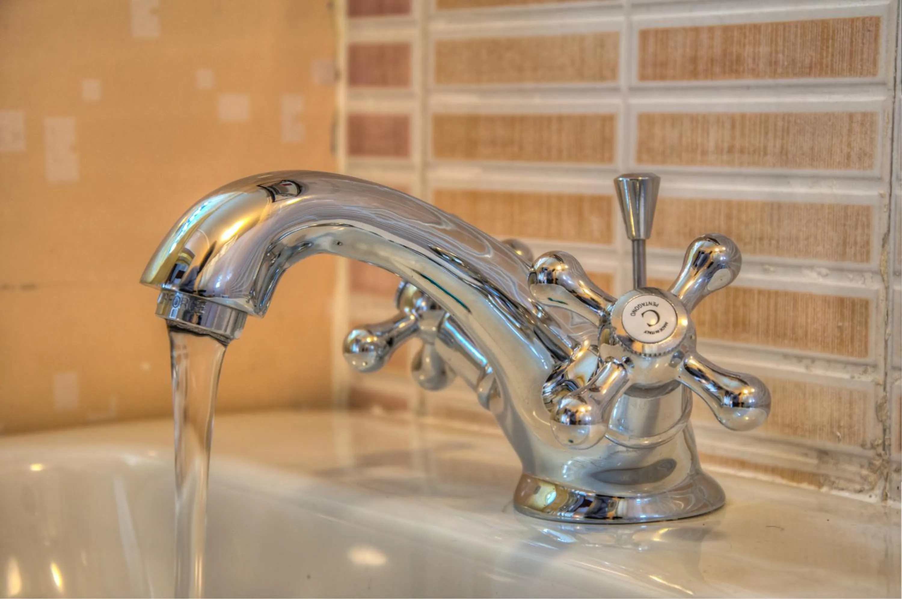 Toilet in Kahama Hotel Nairobi