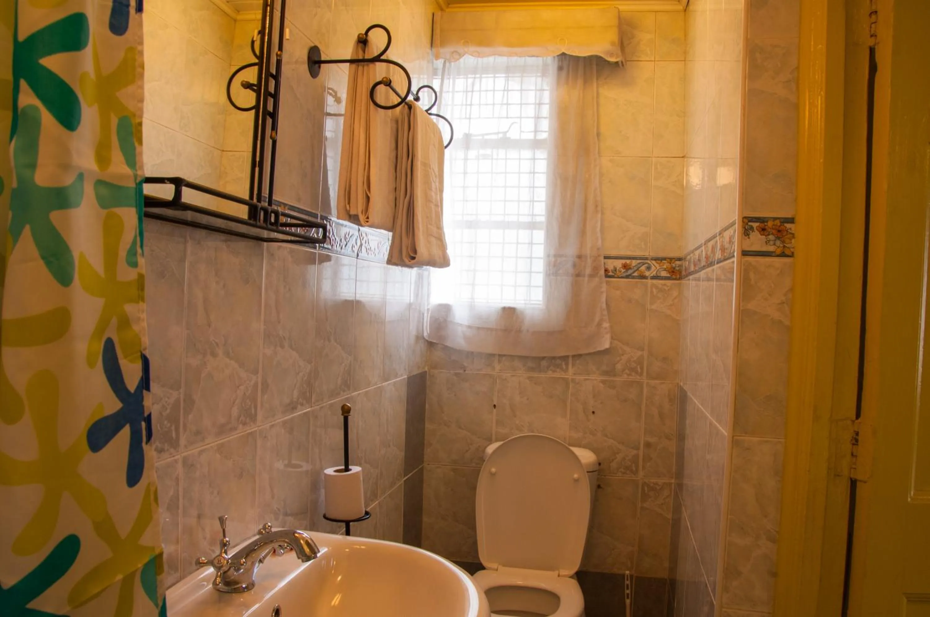 Toilet in Kahama Hotel Nairobi