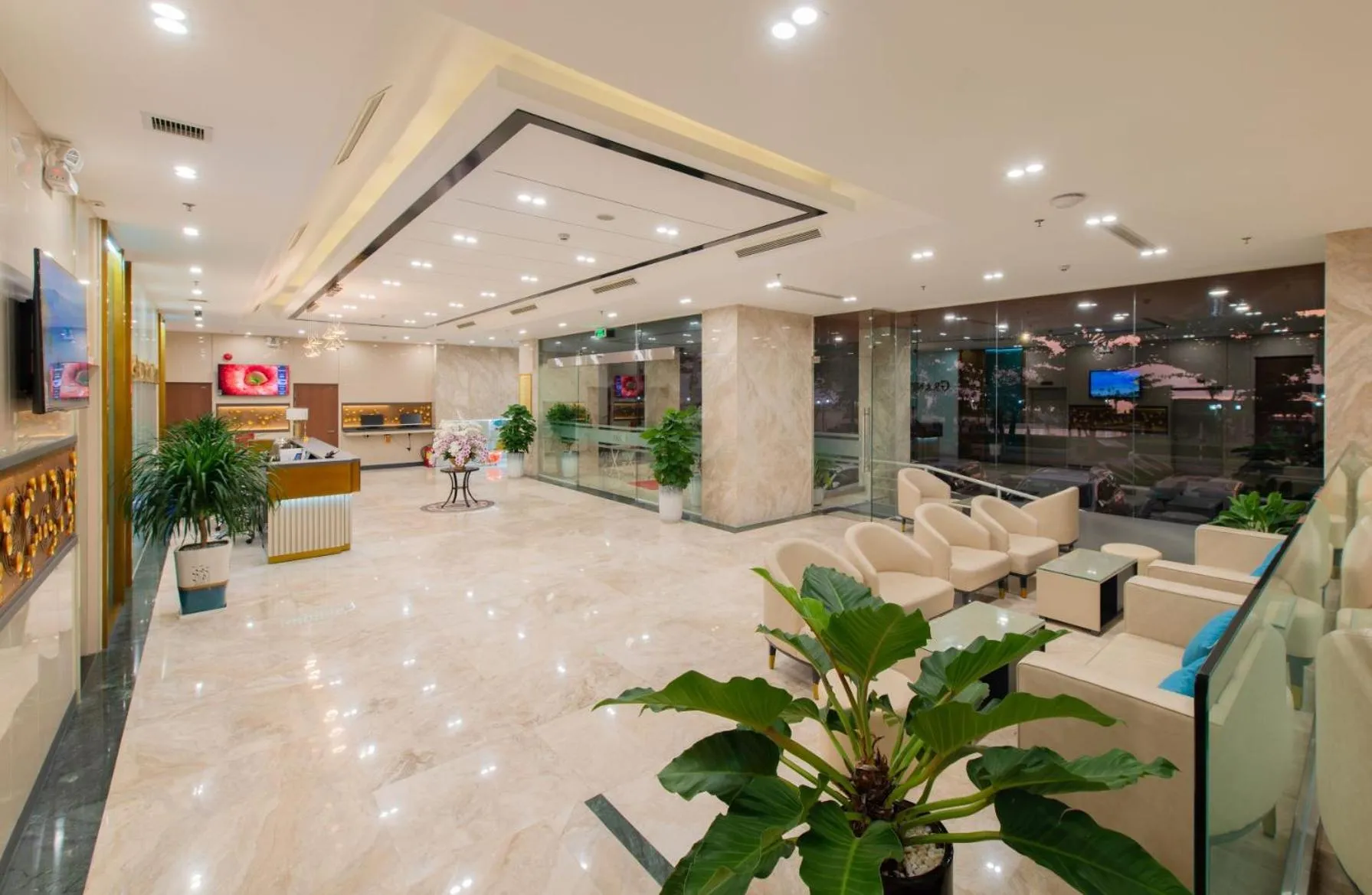 Lobby or reception in Grand Gosia Hotel