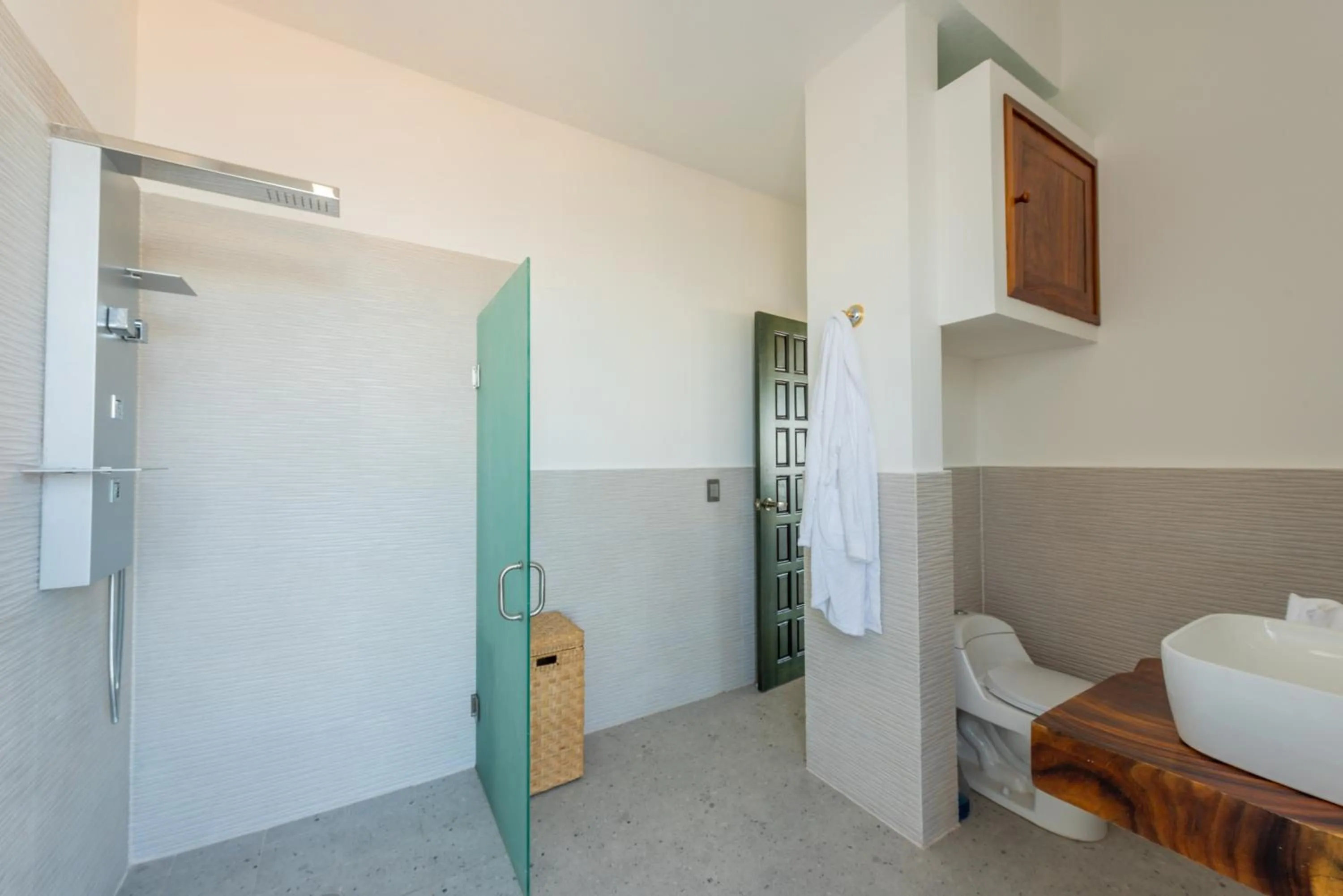 Bathroom in La Casa Blanca