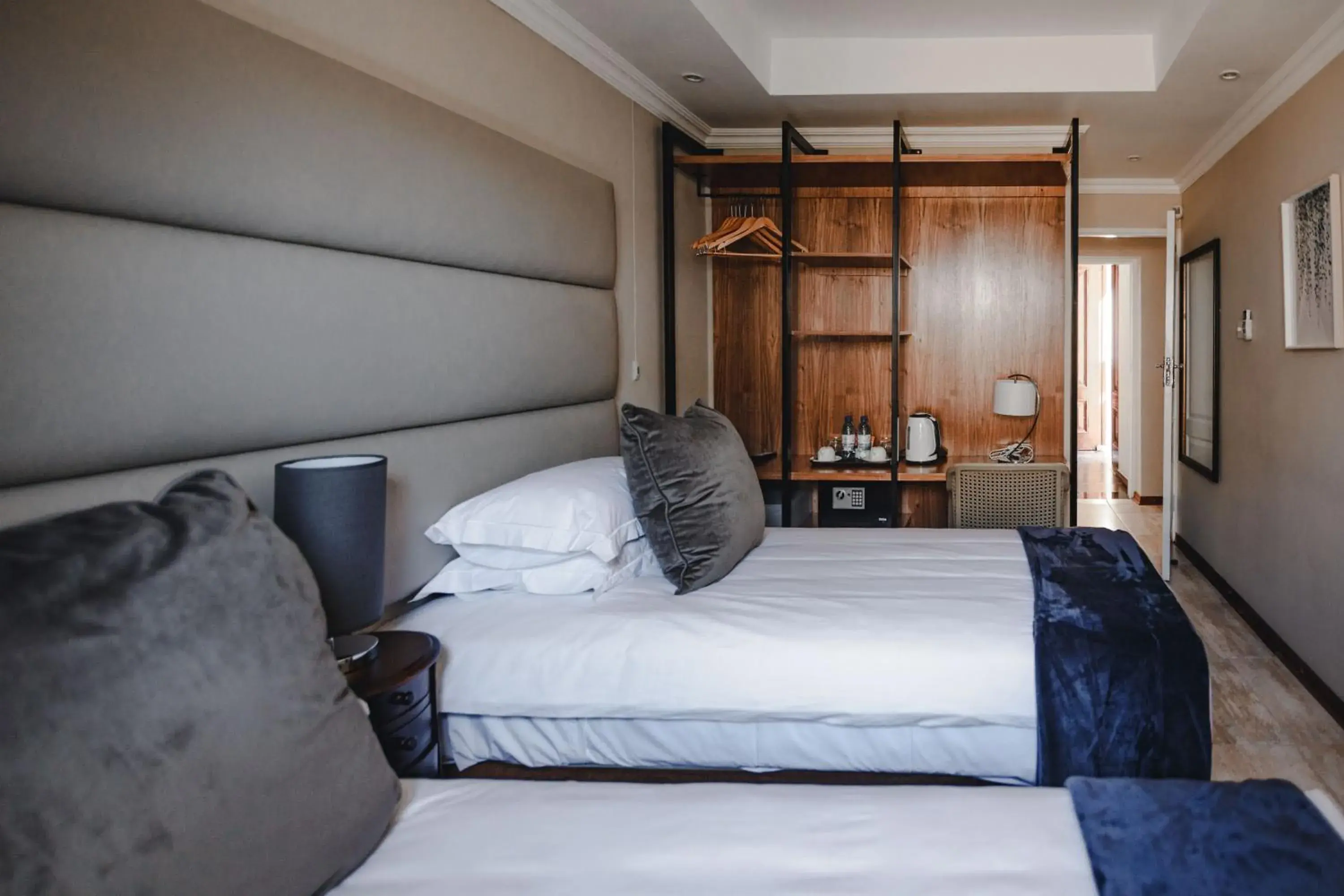 Budget Twin Room - single occupancy in The Capital Guest House Budget Twin Room - single occupancy in The Capital Guest House