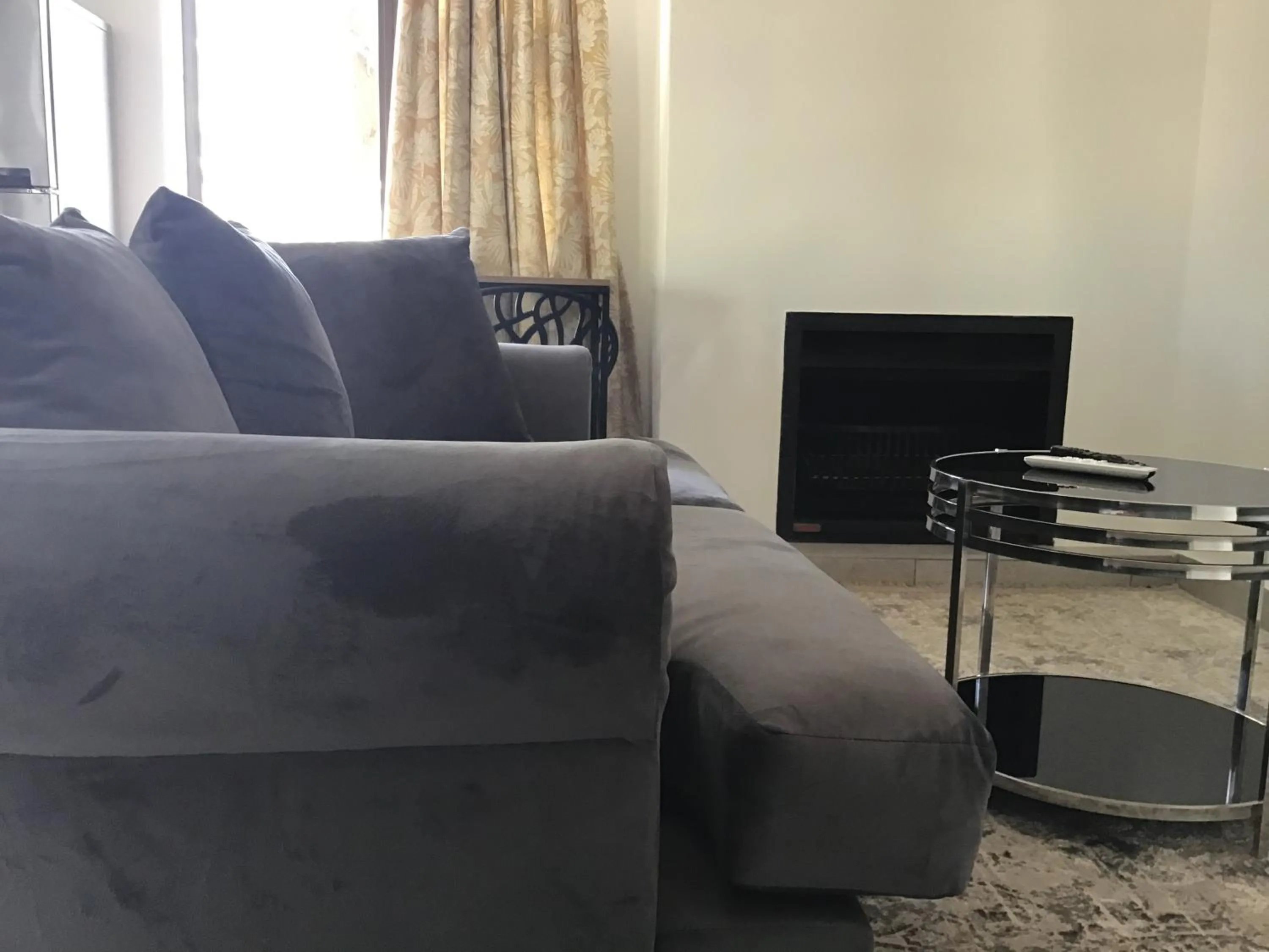 Lounge or bar in The Capital Guest House