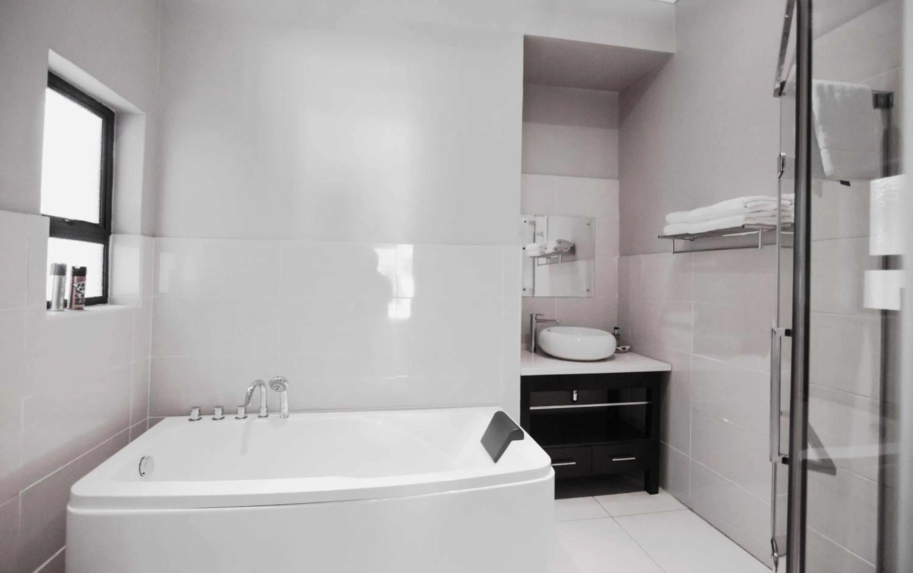 Bathroom in The Capital Guest House