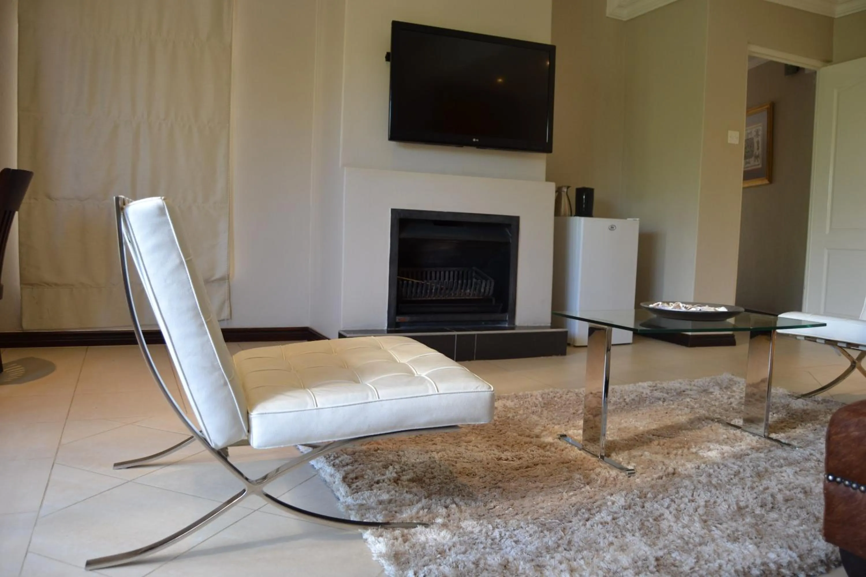 Living room in The Capital Guest House