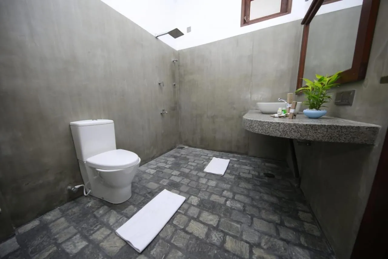 Toilet in Olu Ayurveda Beach Resort
