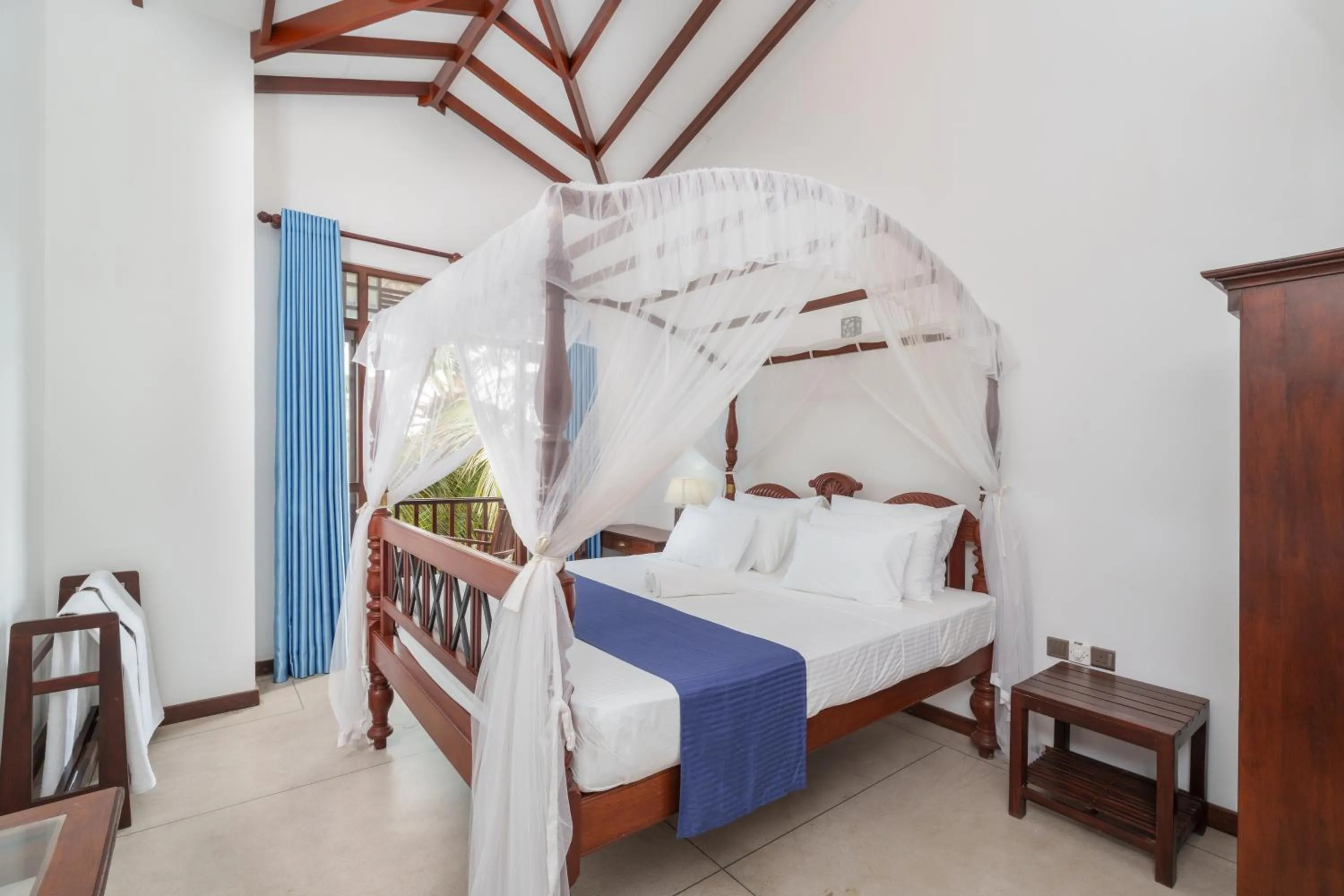 Bedroom, Bed in Olu Ayurveda Beach Resort