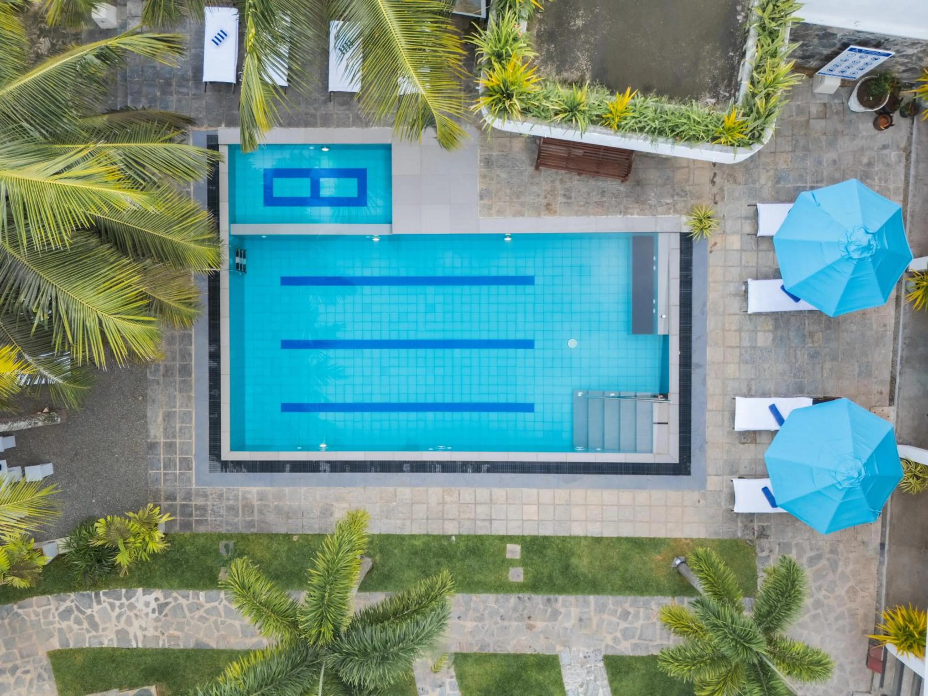 Property building in Olu Ayurveda Beach Resort