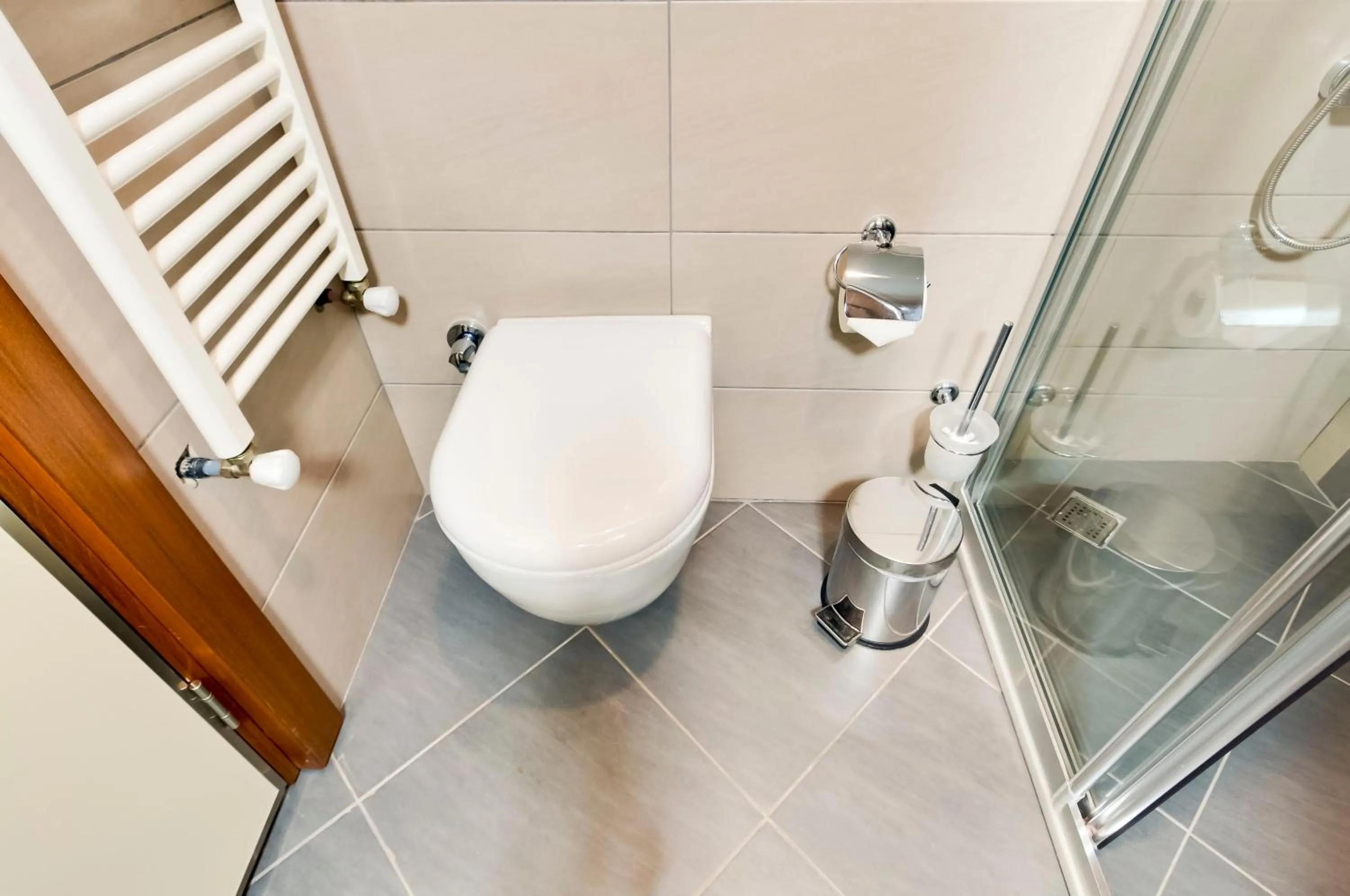 Bathroom in Upart Home