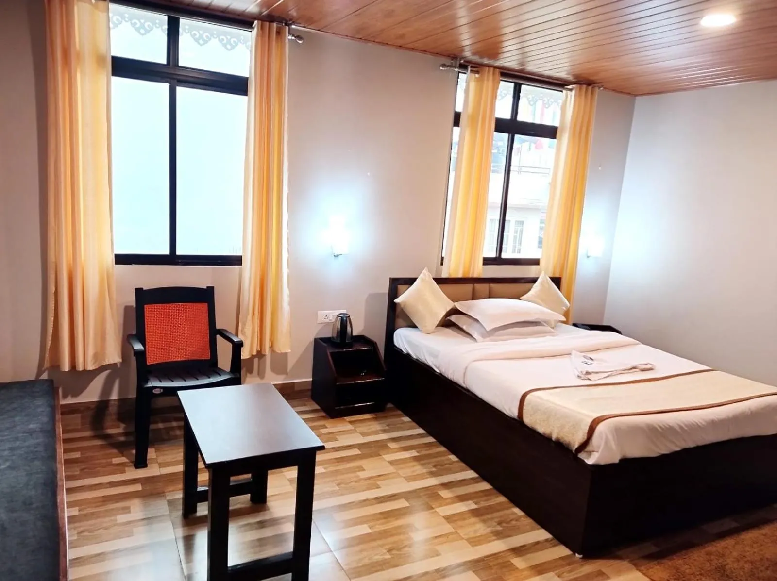 Hotel Sonar Tori