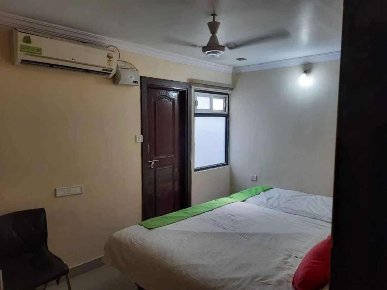 Bedroom, Bed in Abhimaan Residency