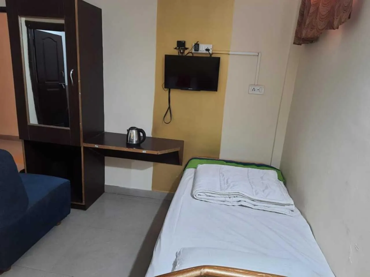 Bedroom, Bed in Abhimaan Residency