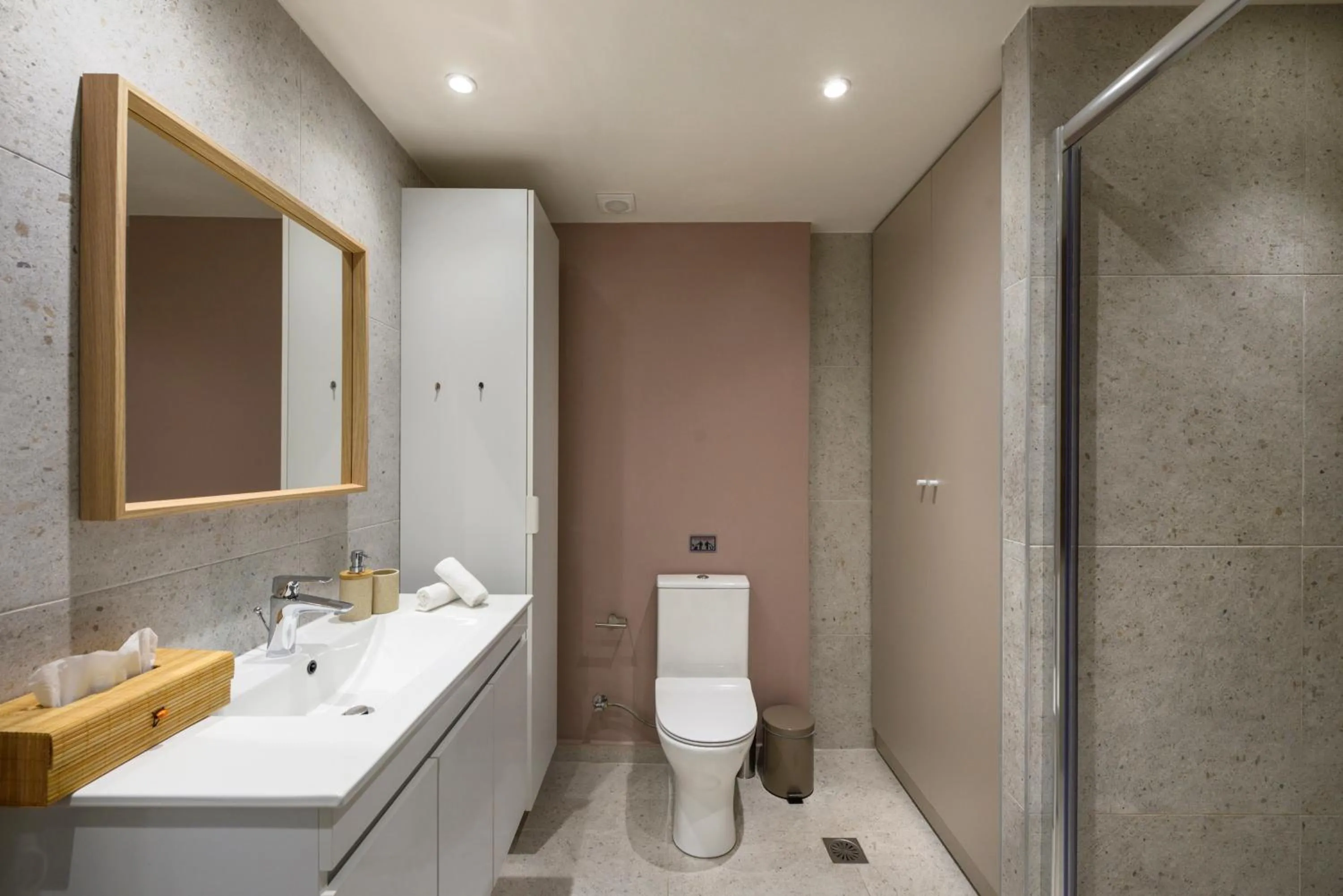 Blu & Marrone Suites-parking included