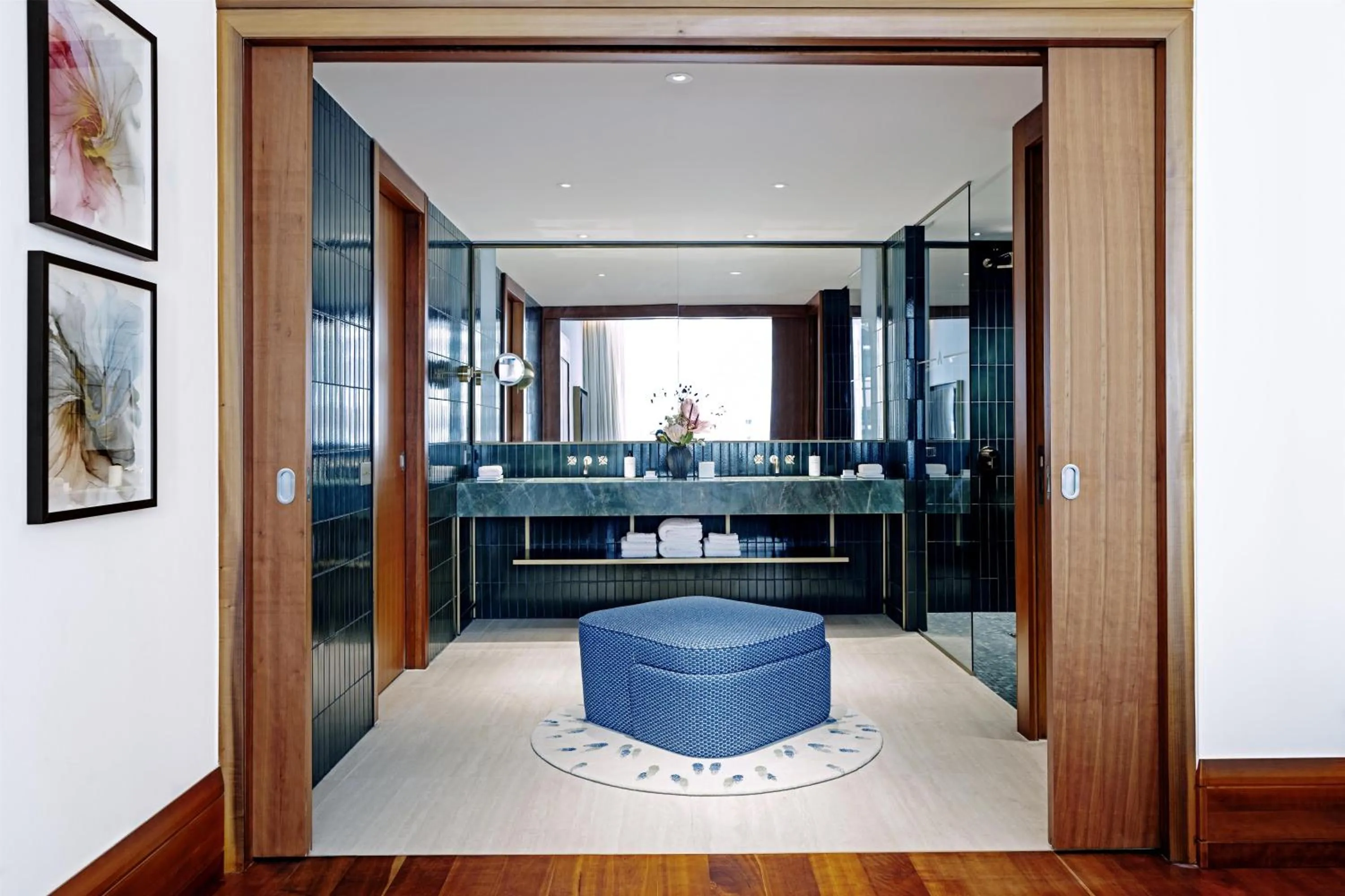 Bathroom in Conrad Hamburg