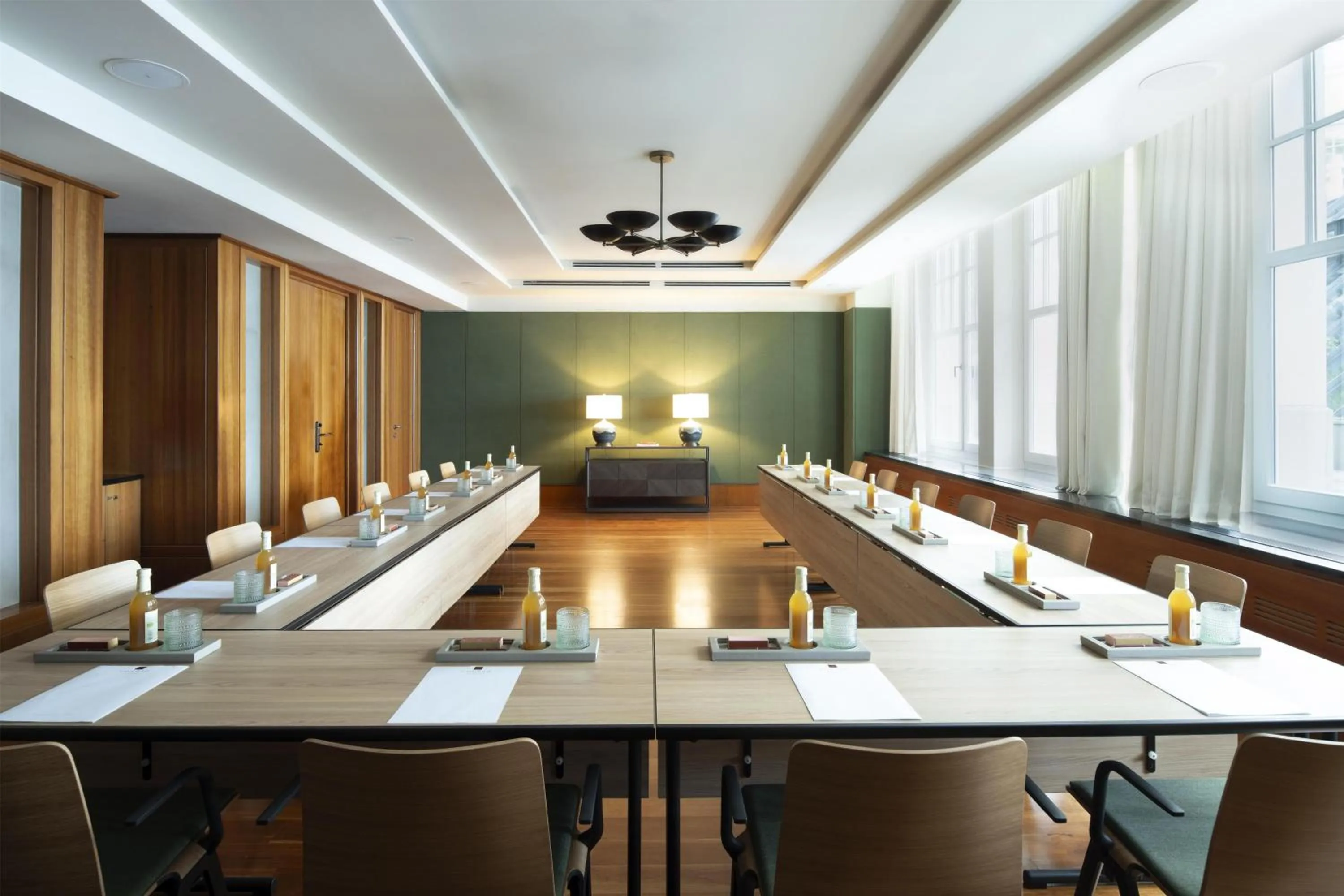 Meeting/conference room in Conrad Hamburg