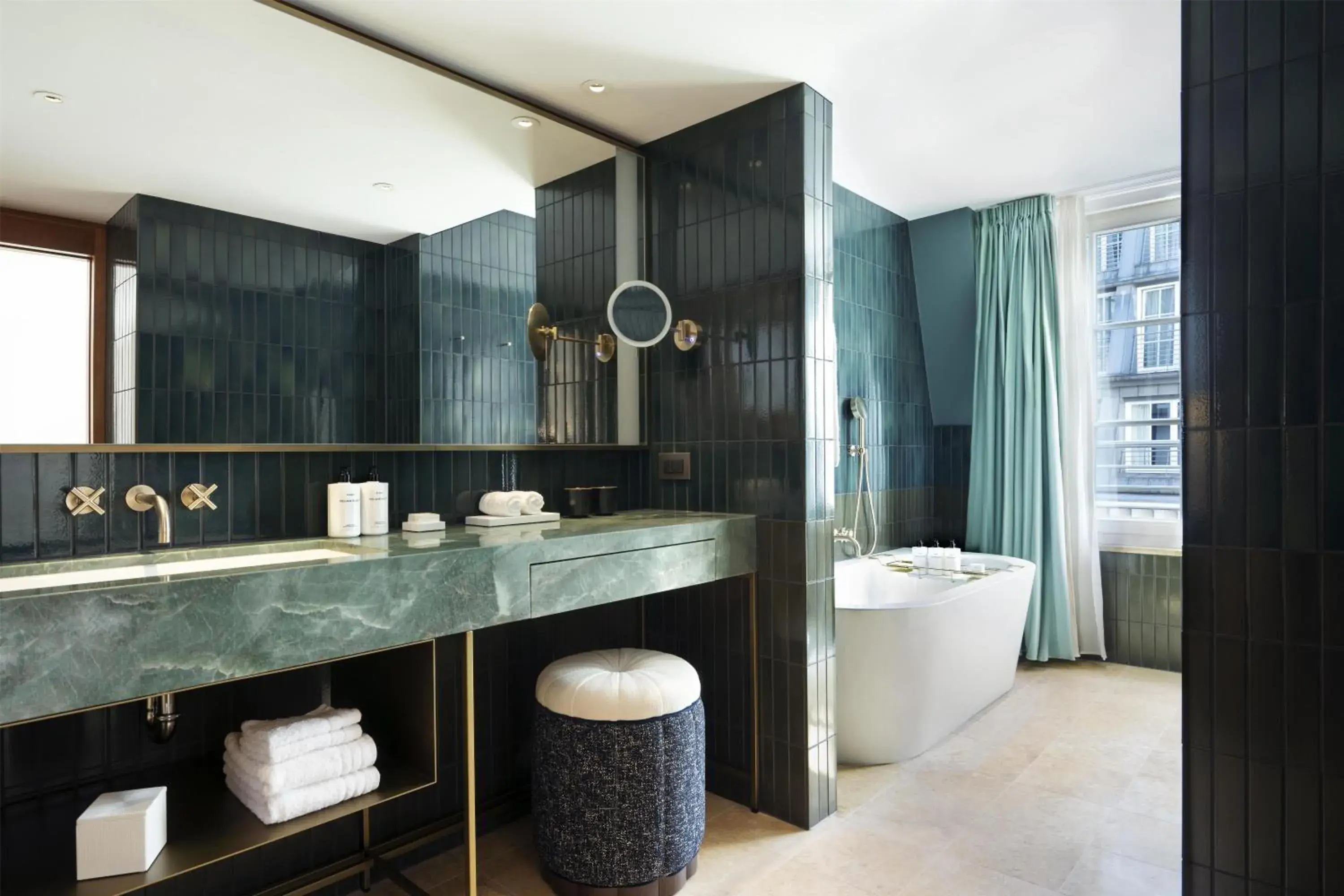 Bathroom in Conrad Hamburg Bathroom in Conrad Hamburg