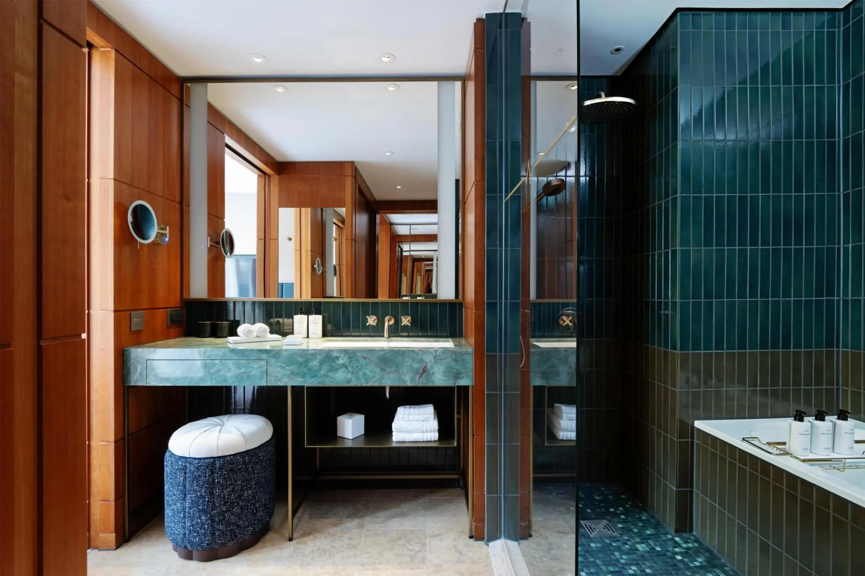 Bathroom in Conrad Hamburg Bathroom in Conrad Hamburg