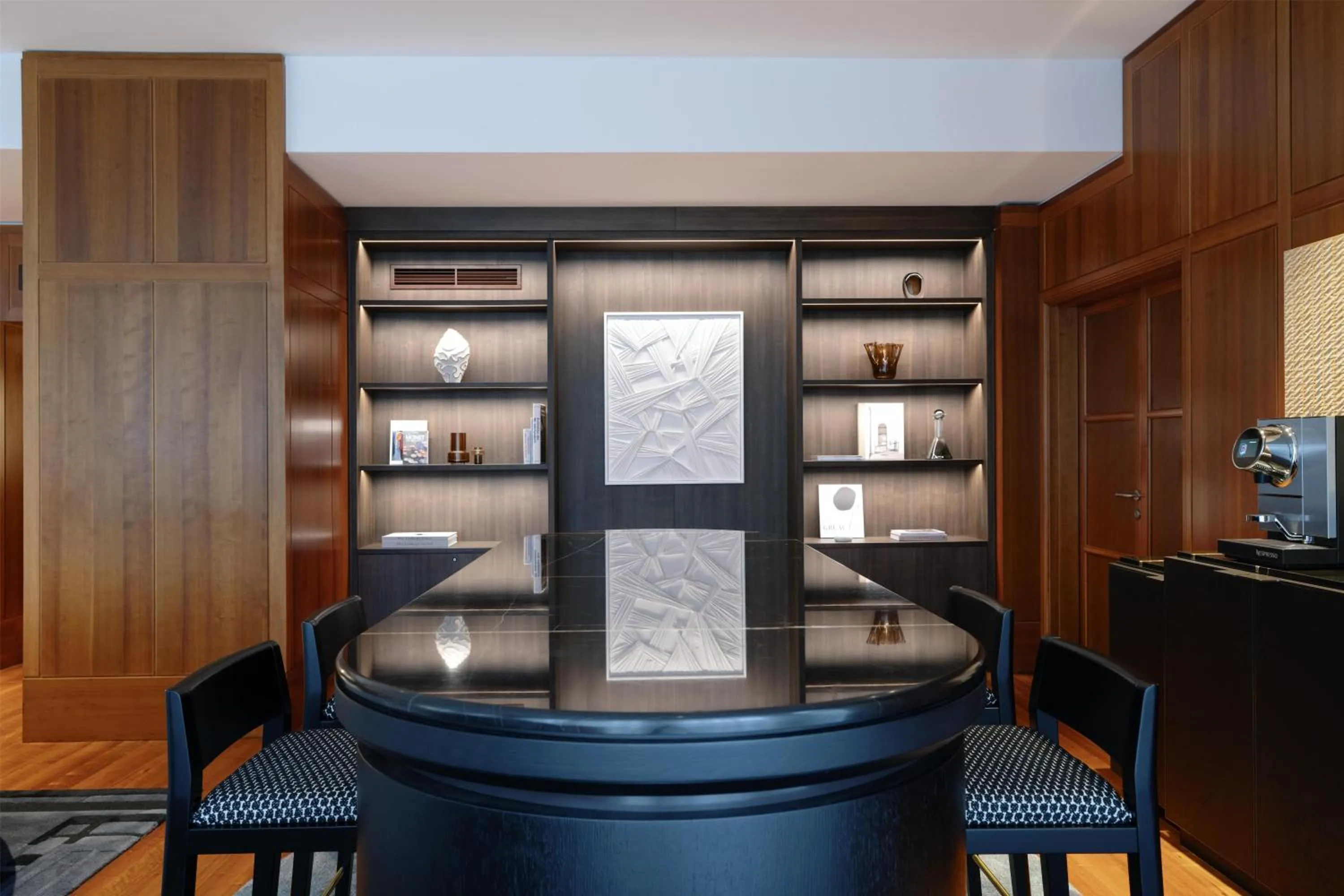 Living room in Conrad Hamburg