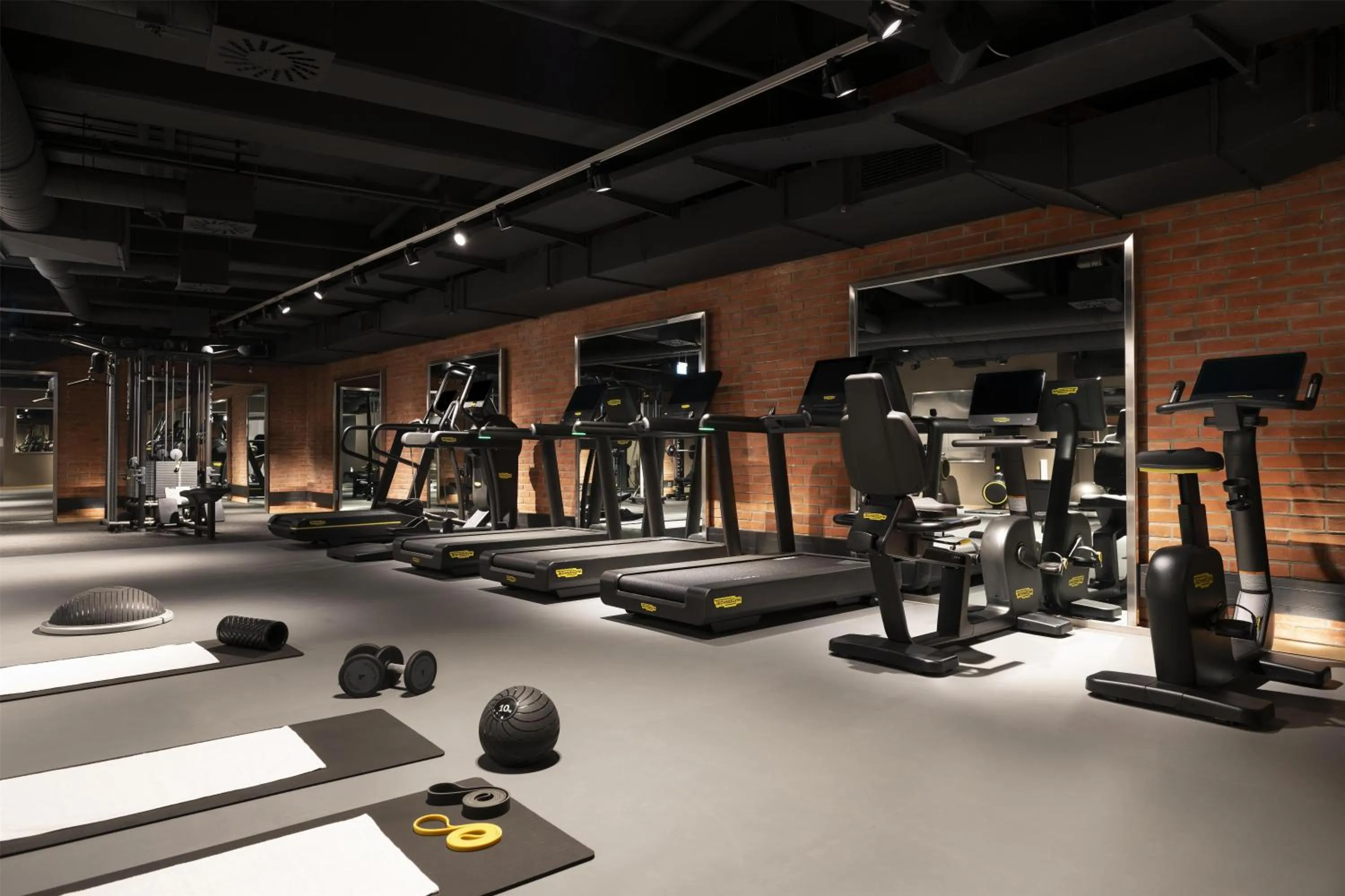 Fitness centre/facilities in Conrad Hamburg