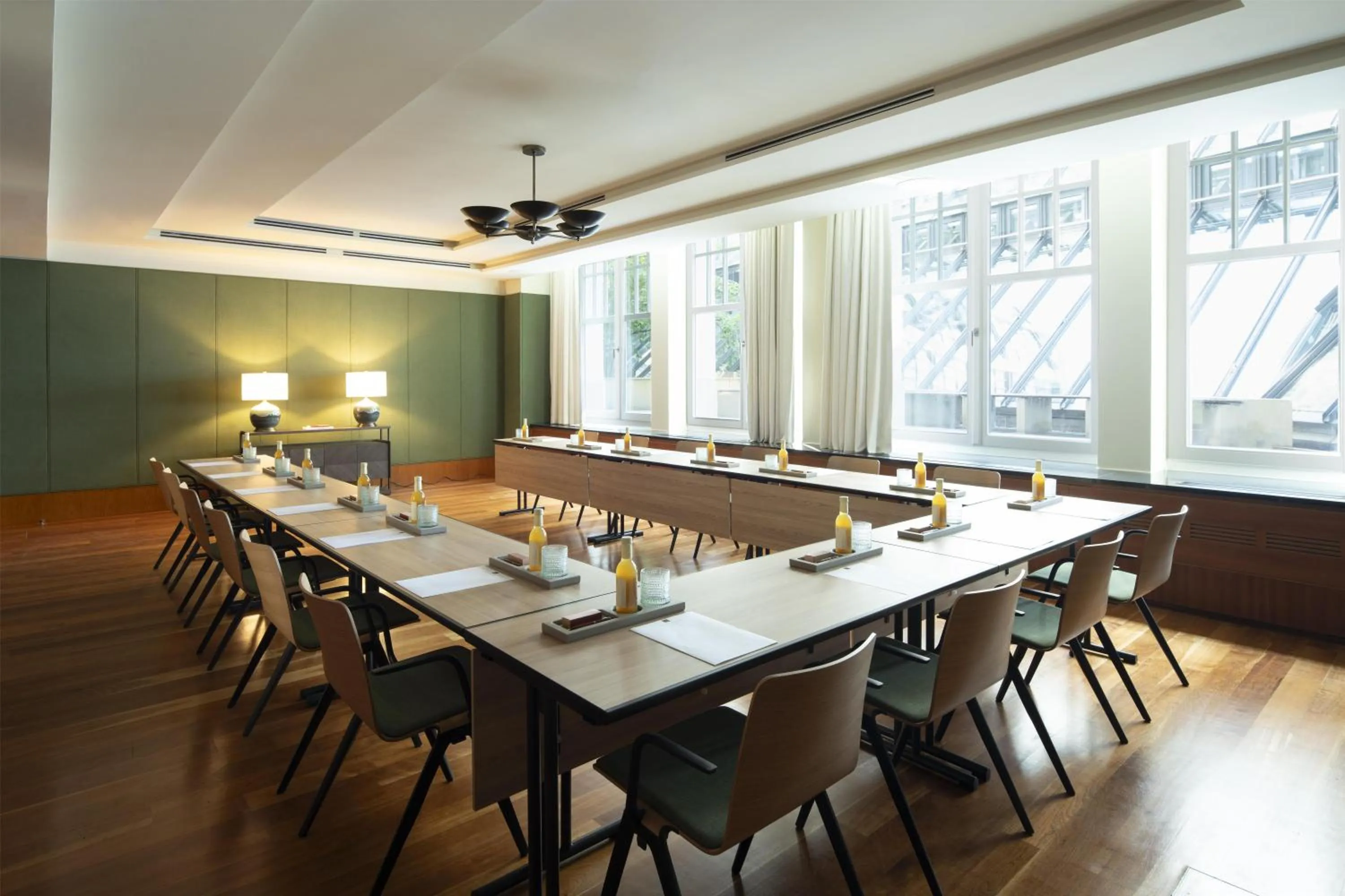 Meeting/conference room in Conrad Hamburg