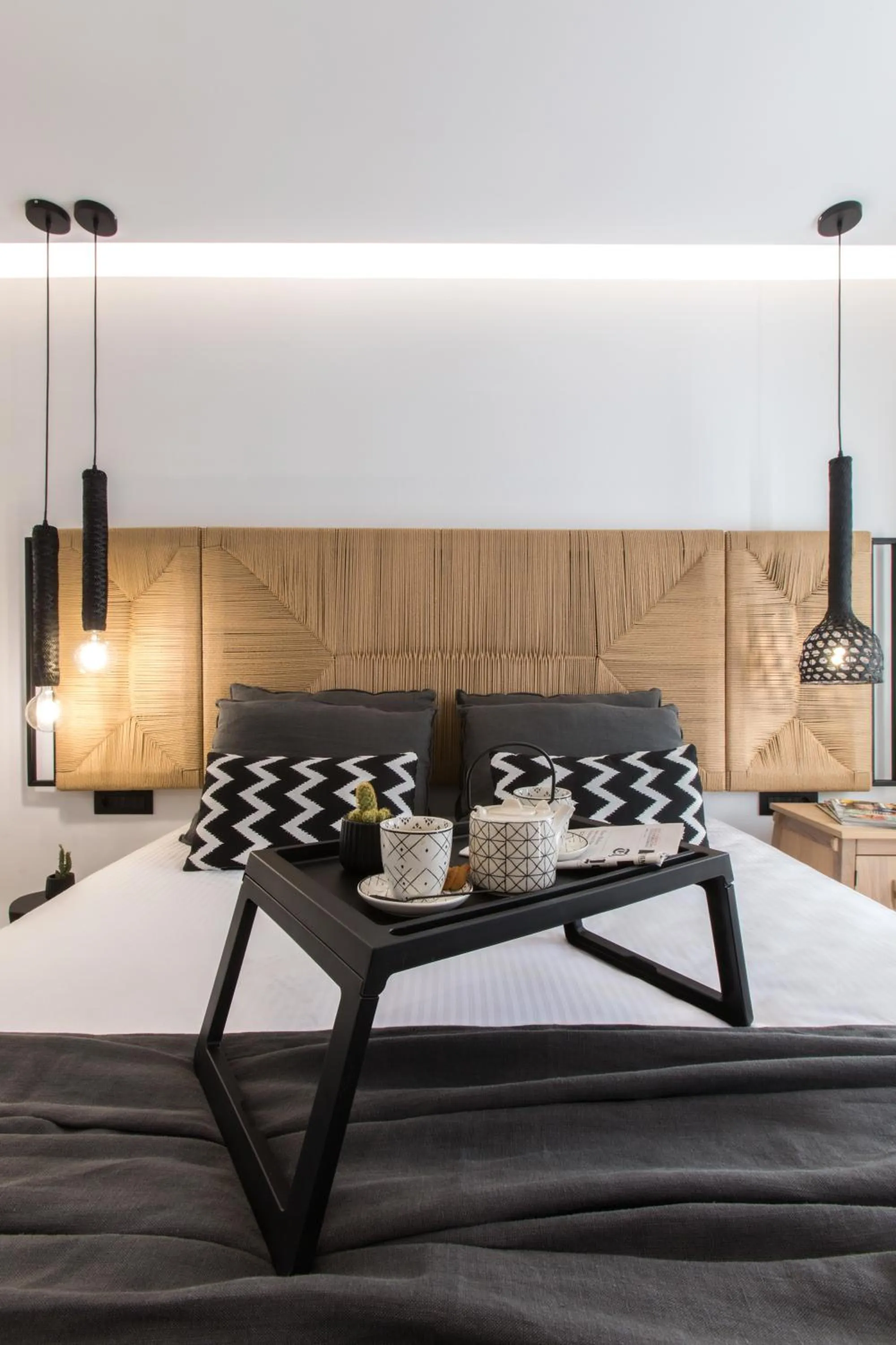 Bed in Naxian Secret