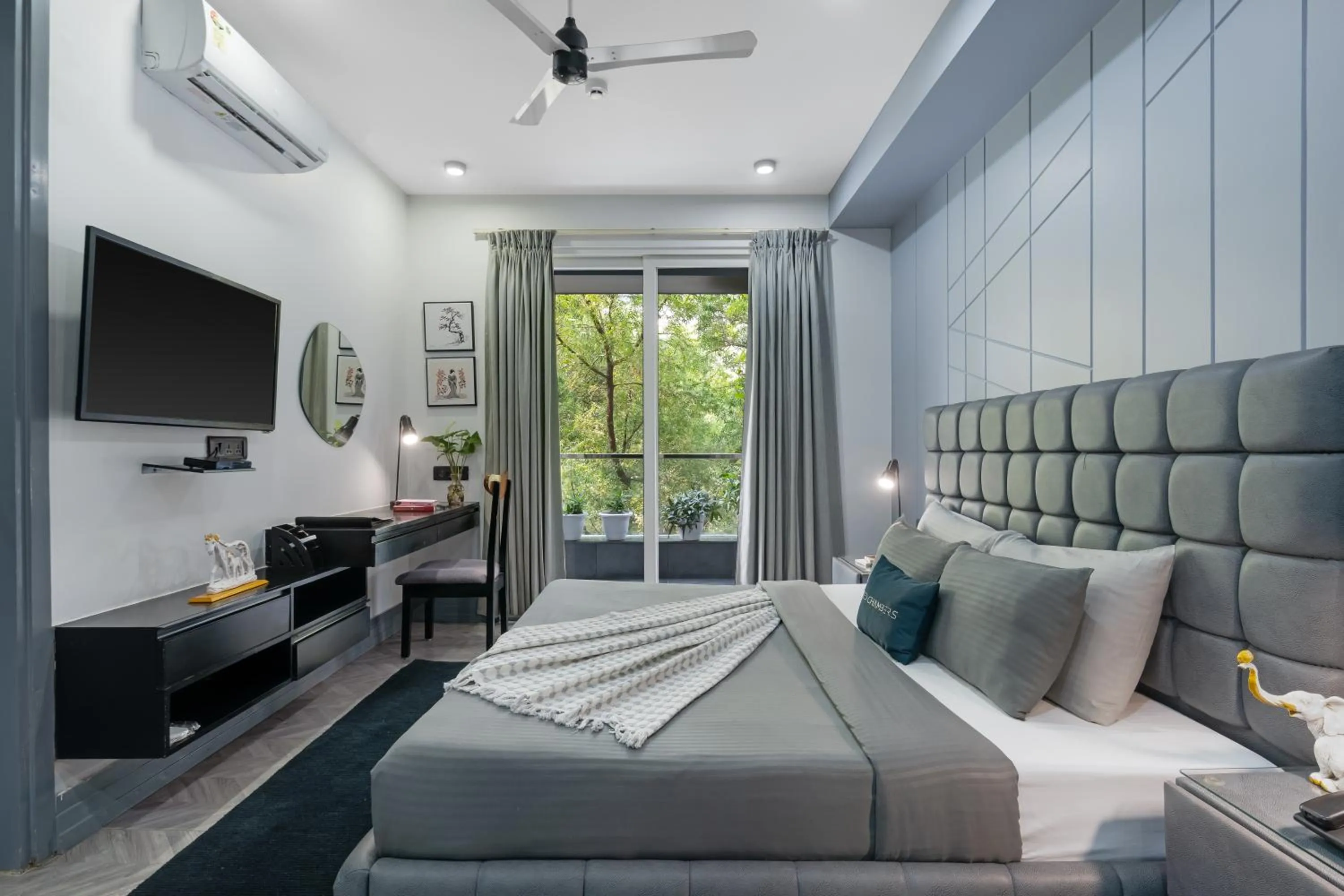 Bed in BedChambers Serviced Apartments, MG ROAD