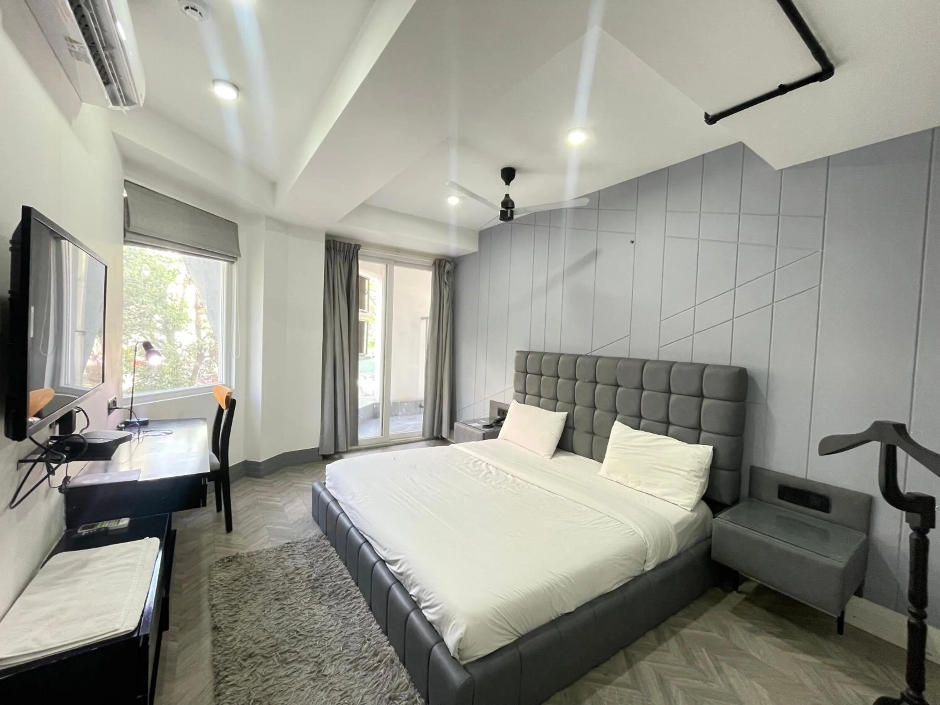 Bed in BedChambers Serviced Apartments, MG ROAD