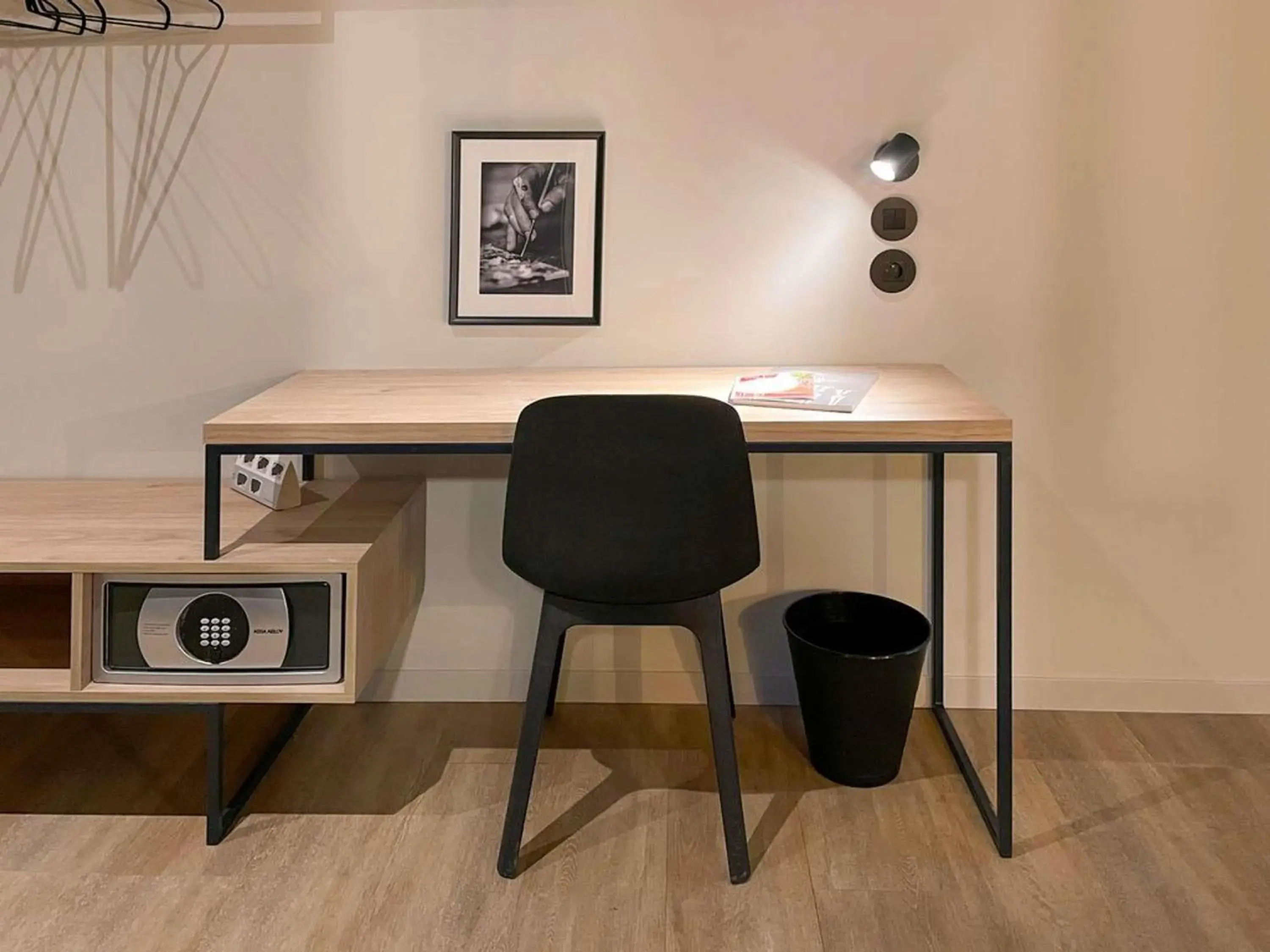 Bedroom in ibis Styles Namur Bedroom in ibis Styles Namur