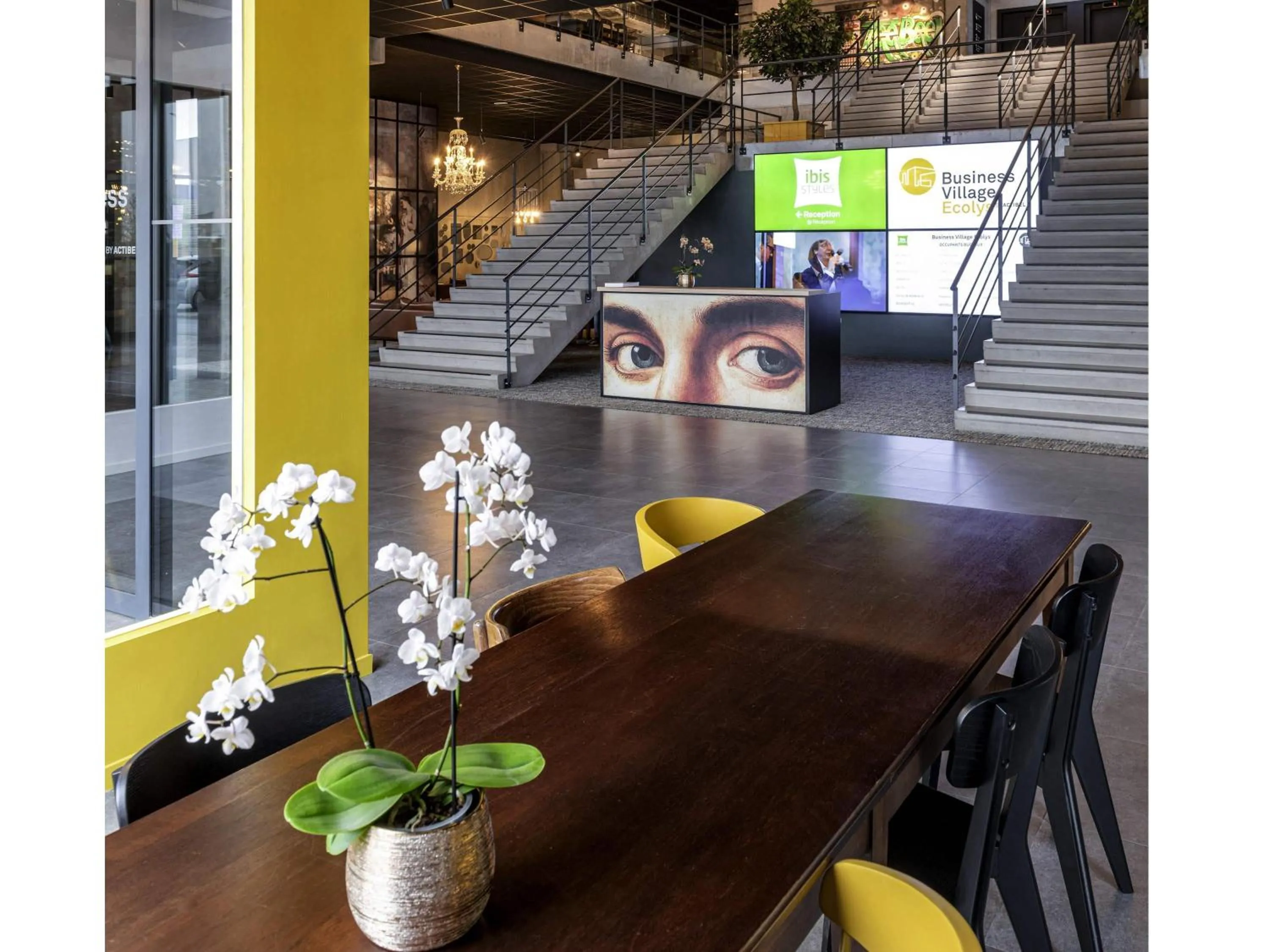 Property building in ibis Styles Namur