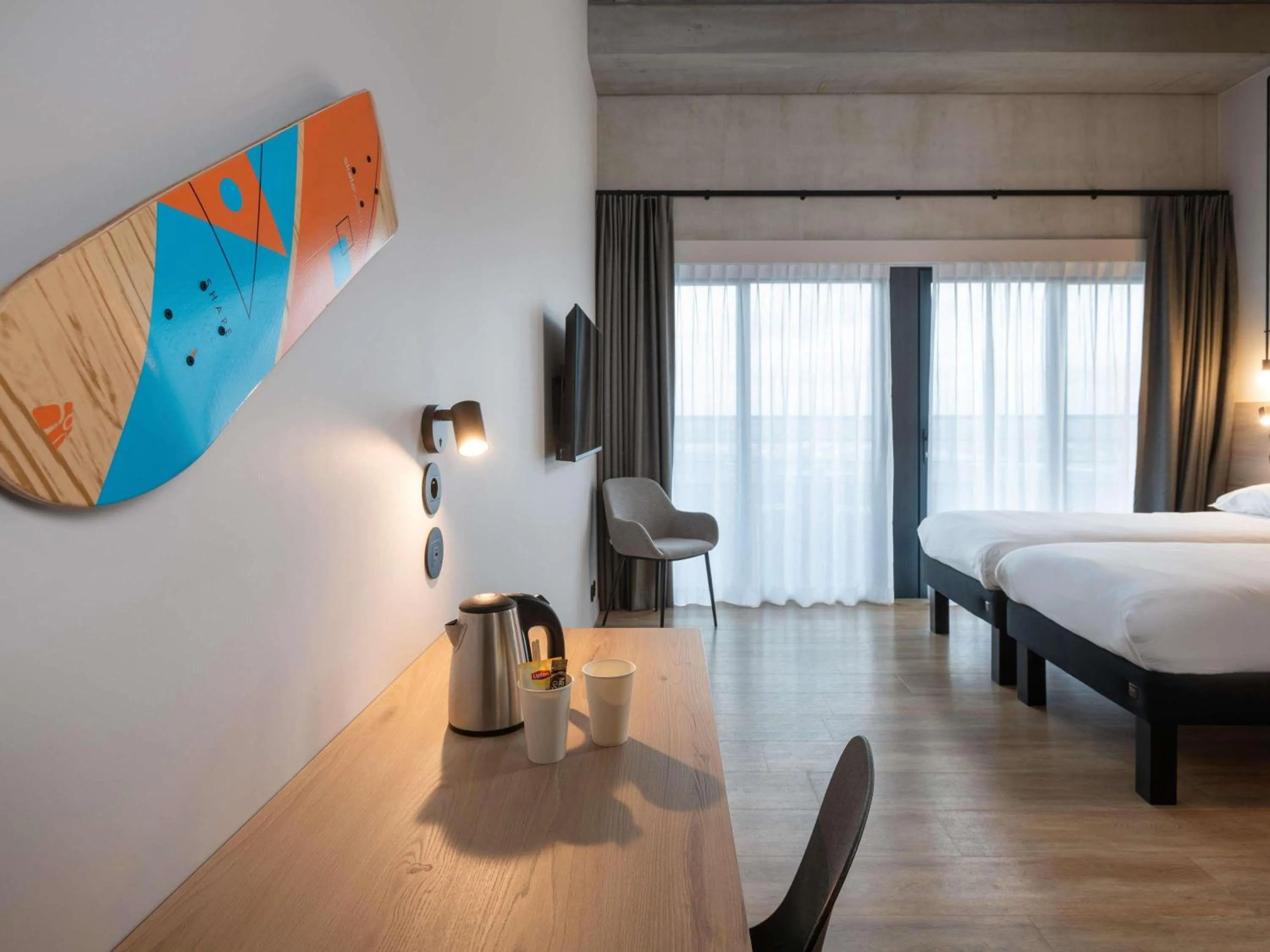 Bedroom, Bed in ibis Styles Namur