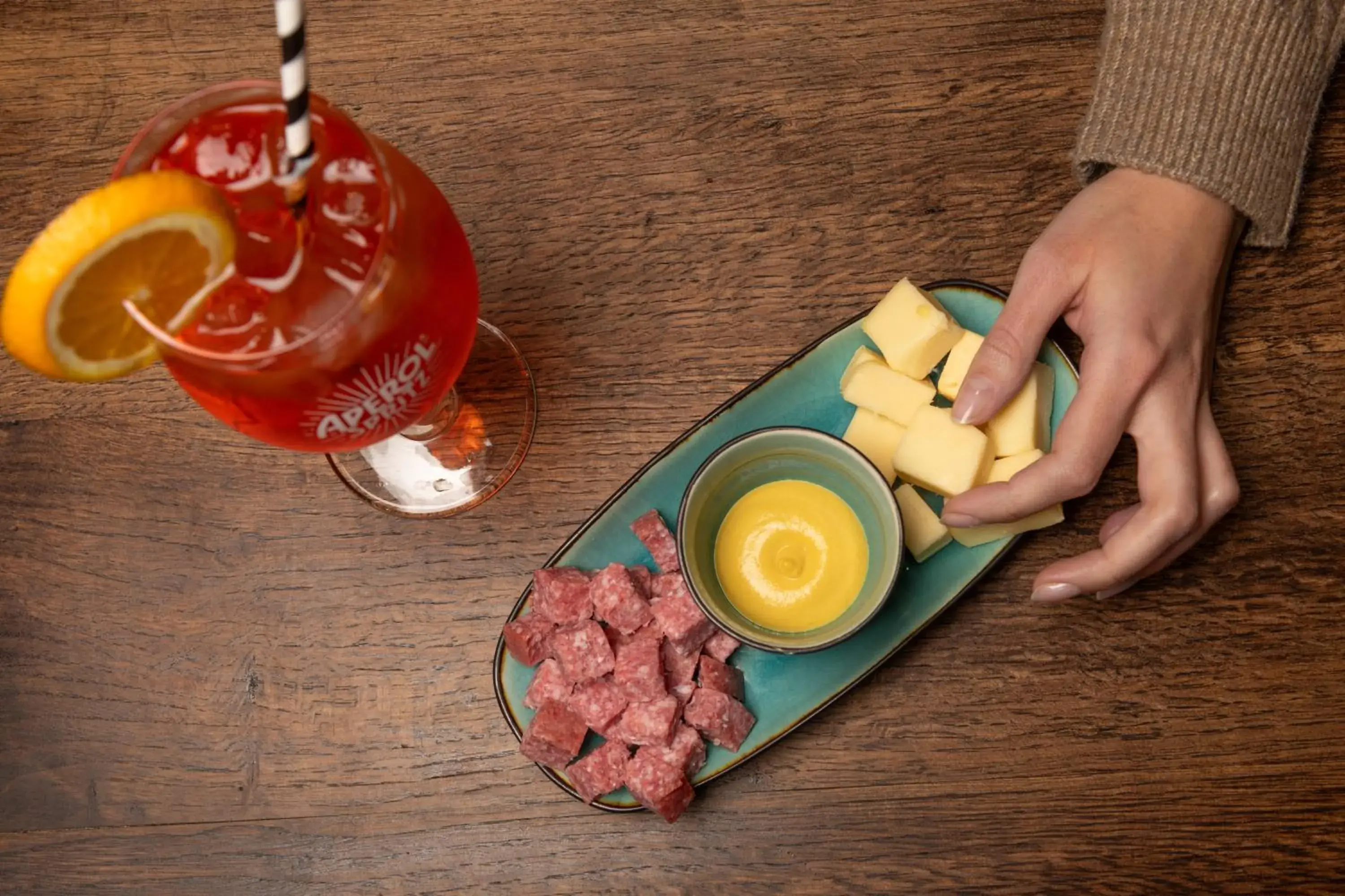 Lounge or bar in ibis Styles Namur Lounge or bar in ibis Styles Namur