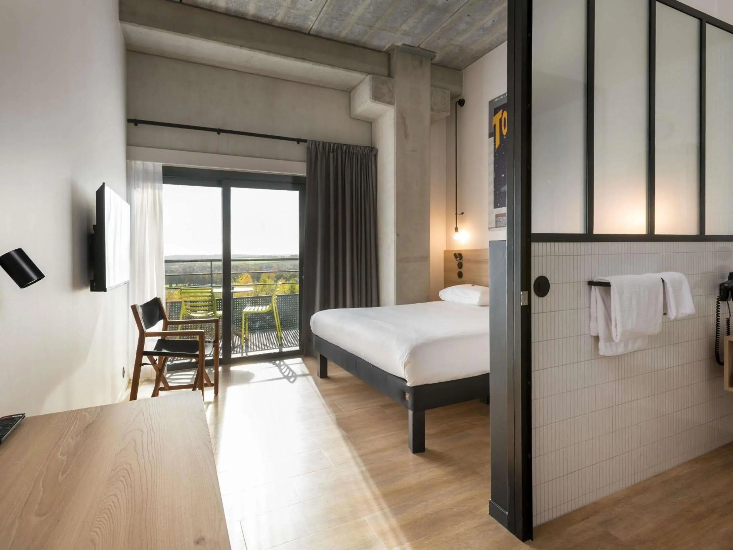 Bedroom, Bed in ibis Styles Namur Bedroom, Bed in ibis Styles Namur