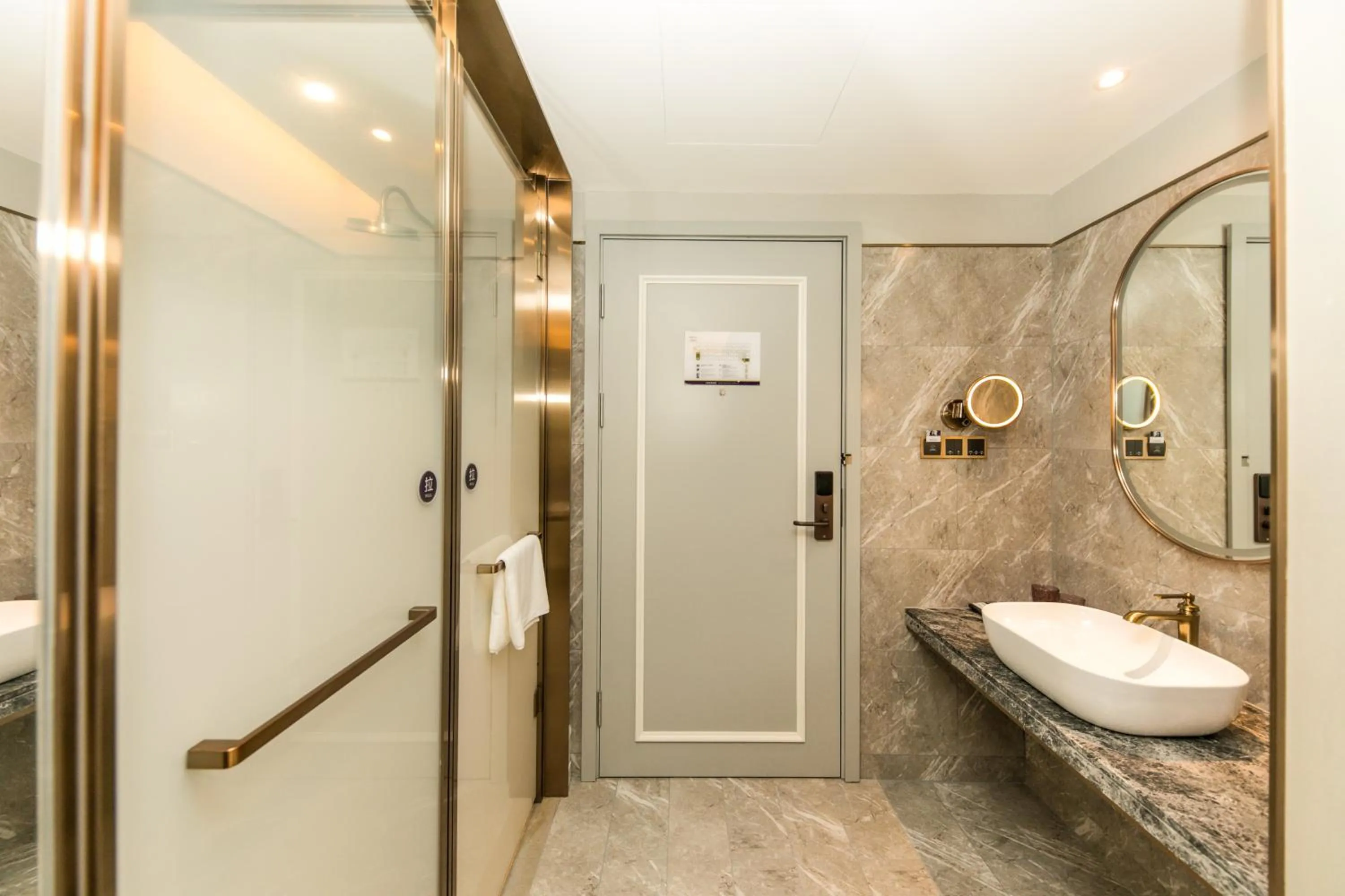 Bedroom in Mercure Xian City Centre