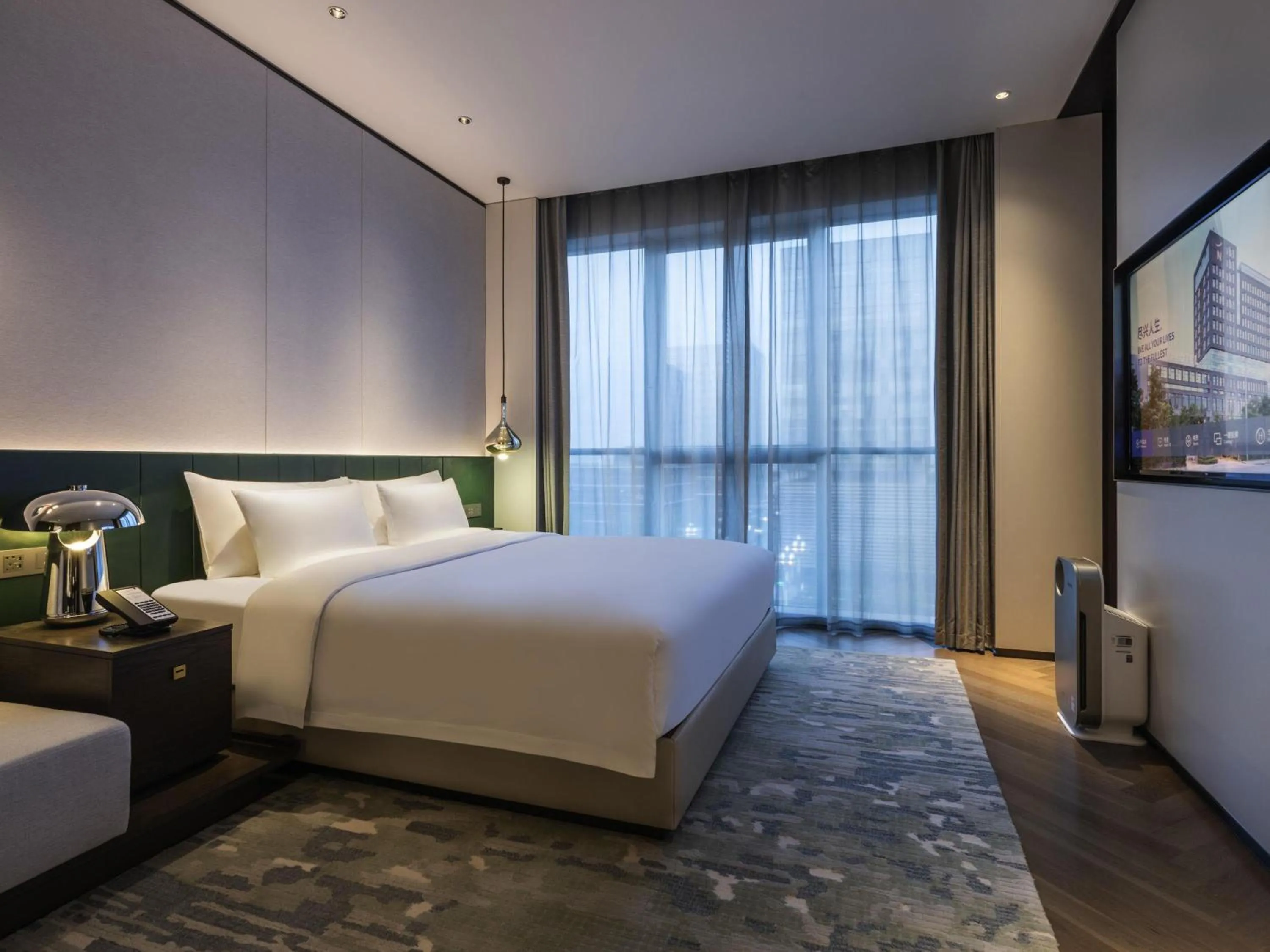 Bedroom, Bed in Novotel Xian Xixian