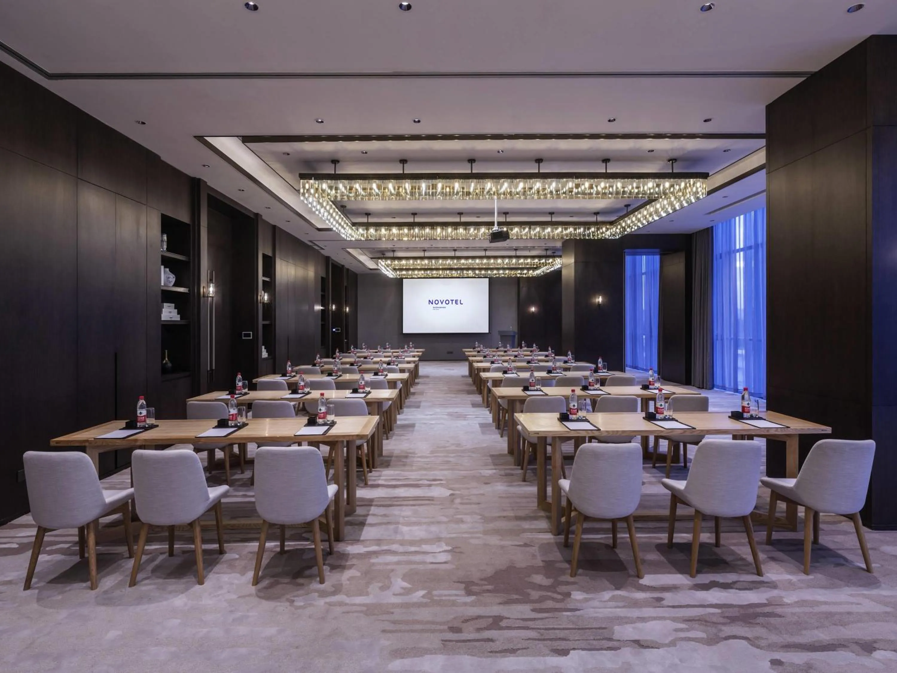 Meeting/conference room in Novotel Xian Xixian