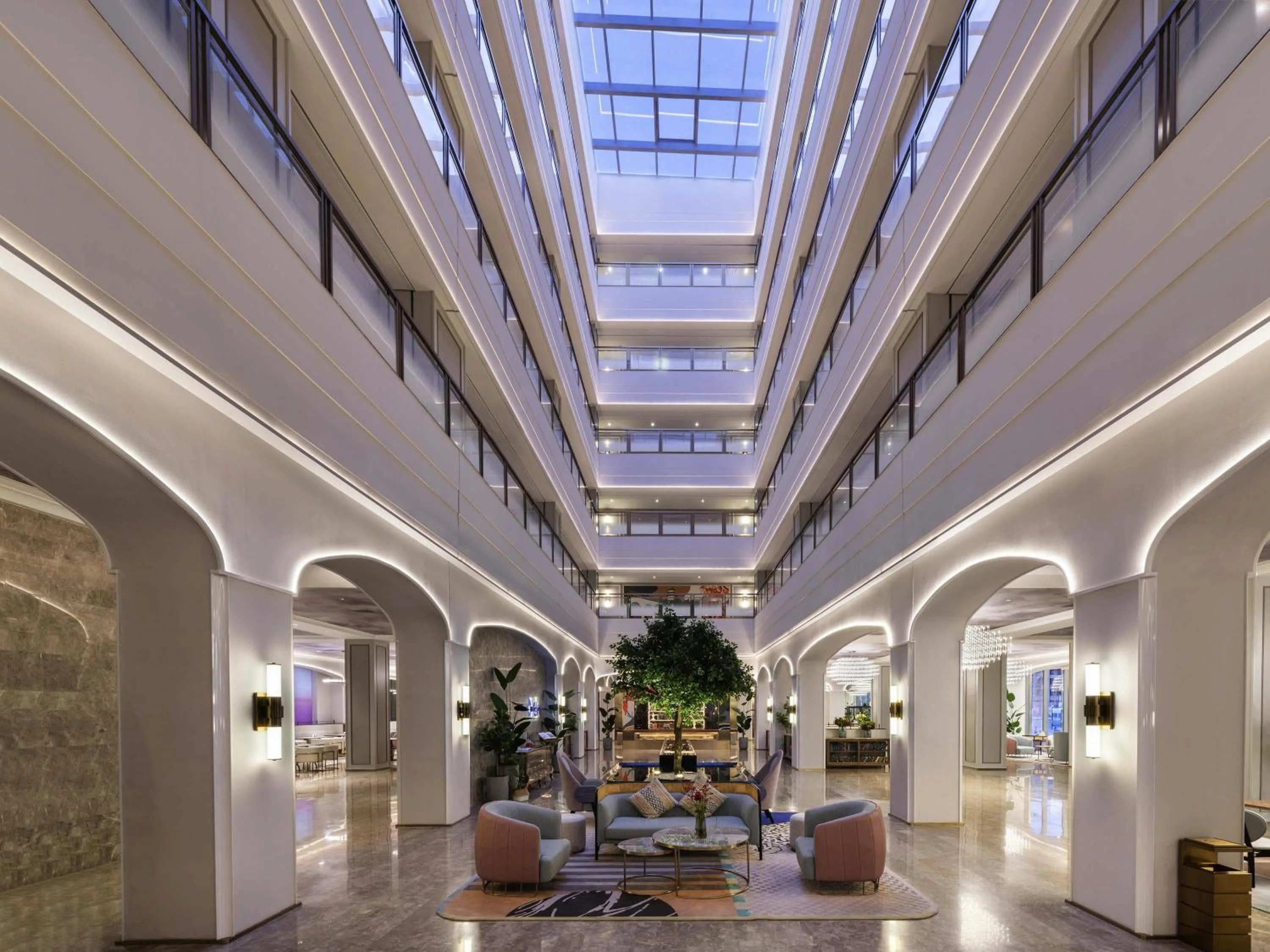 Property building in Mercure Yan'an Downtown