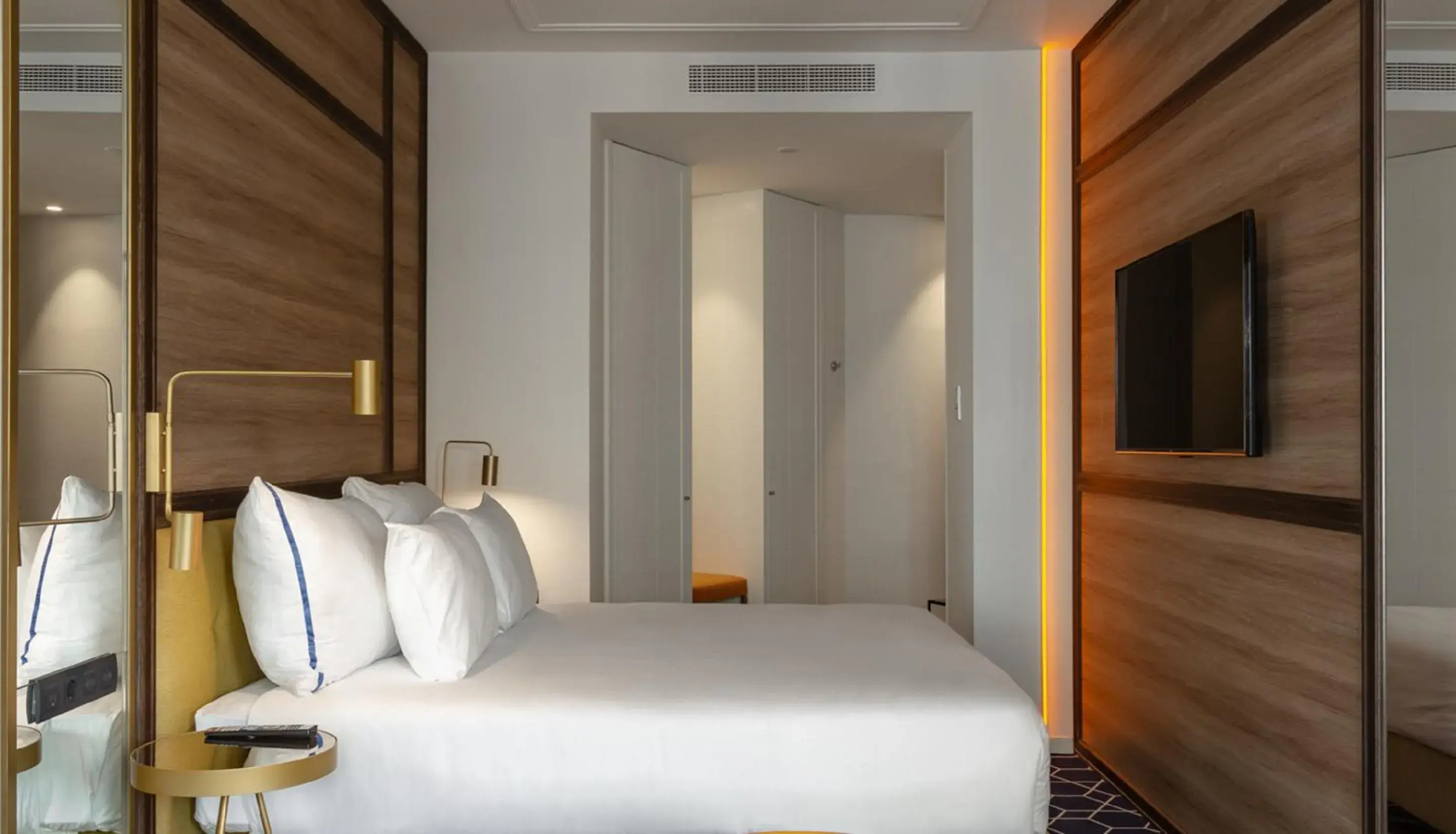 Bed in Pestana CR7 Gran Vía Madrid Bed in Pestana CR7 Gran Vía Madrid
