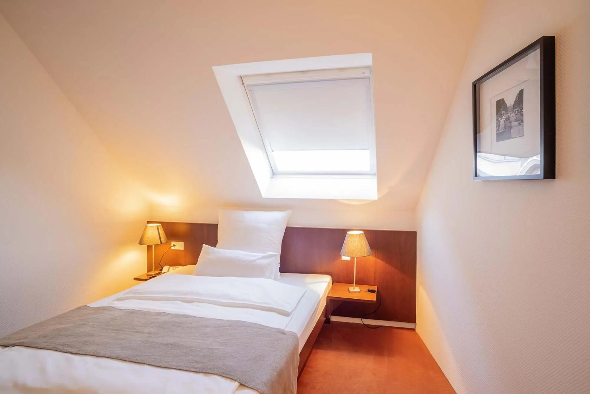 Photo of the whole room, Bed in Hotel Reckord