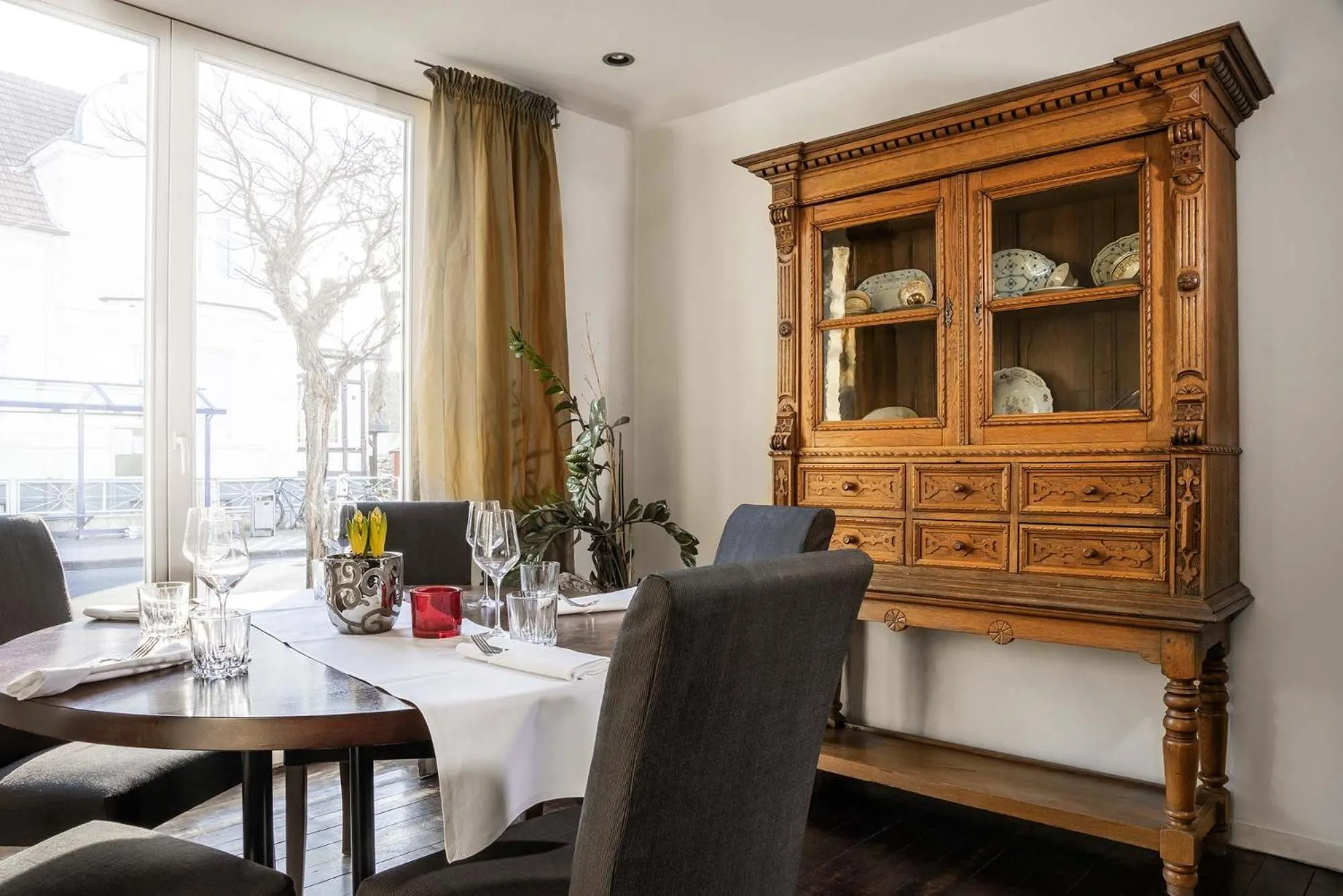 Restaurant/places to eat in Hotel Reckord