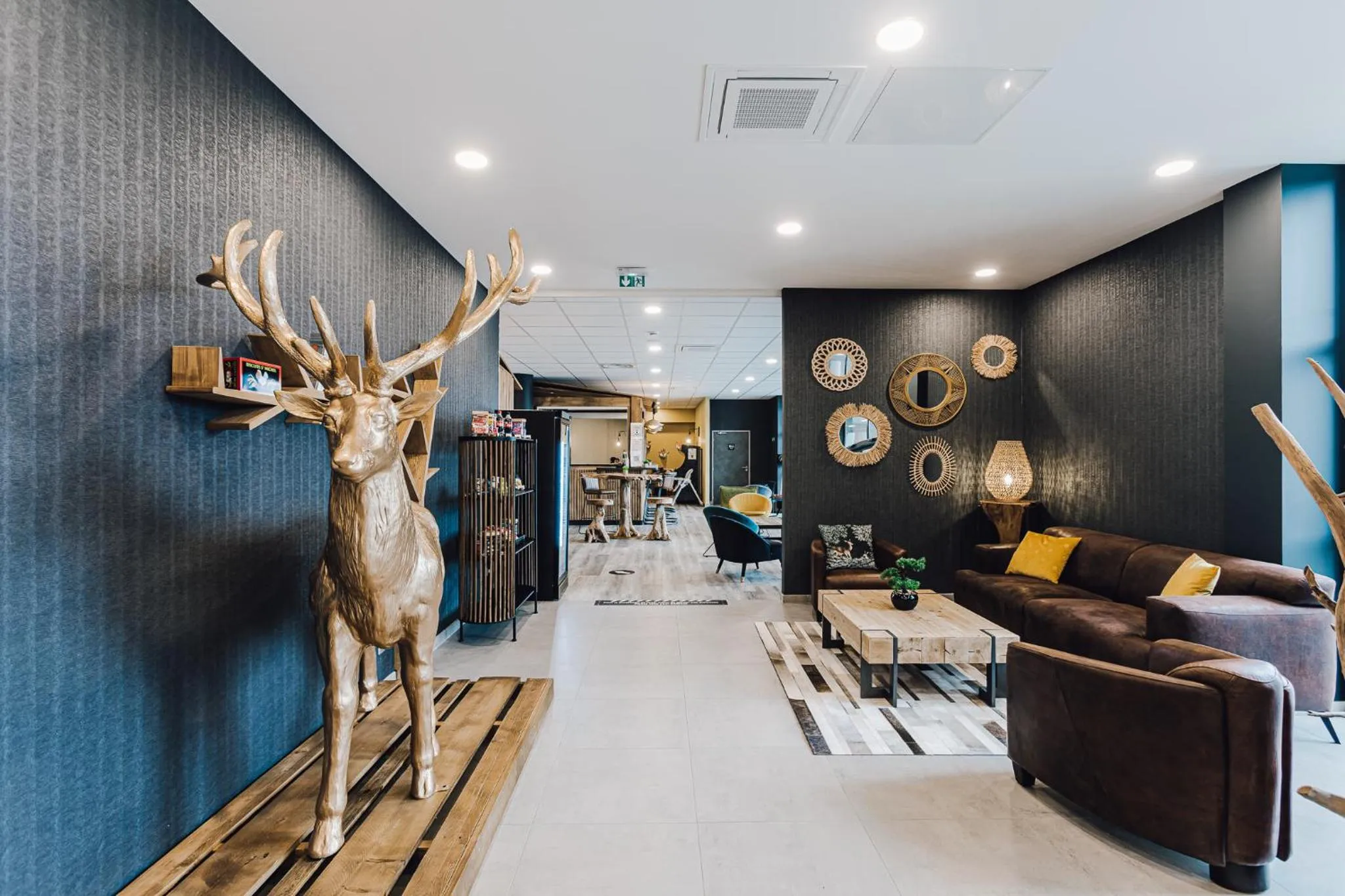 Lobby or reception in ibis Styles Contres-Cheverny