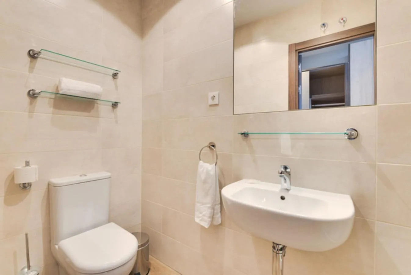 Bathroom in Livensa Living Studios Málaga Feria