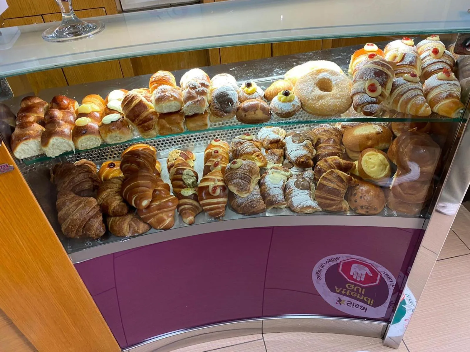 Breakfast in Belvedere 75